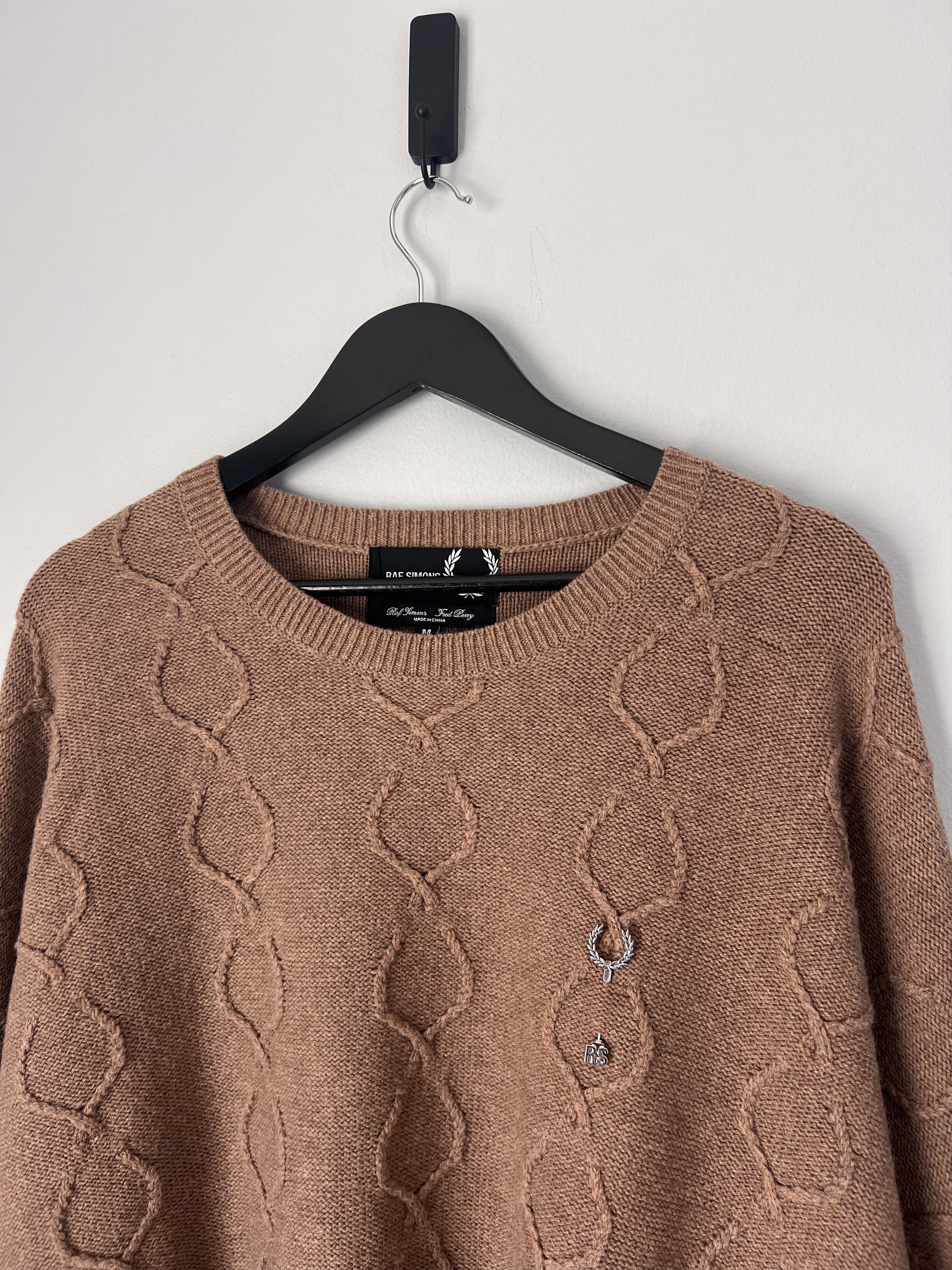 Fred Perry × Raf Simons Raf Simons Fred Perry Wool Patched Oversized Sweater Size US M / EU 48-50 / 2 - 2 Thumbnail