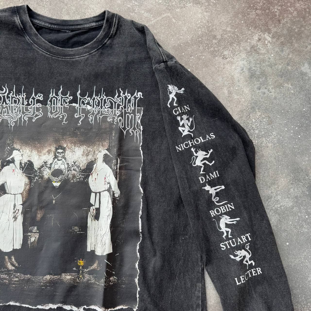 Japanese Brand Cradle of Filth Faded Long Sleeve Shirt Size US M / EU 48-50 / 2 - 6 Thumbnail