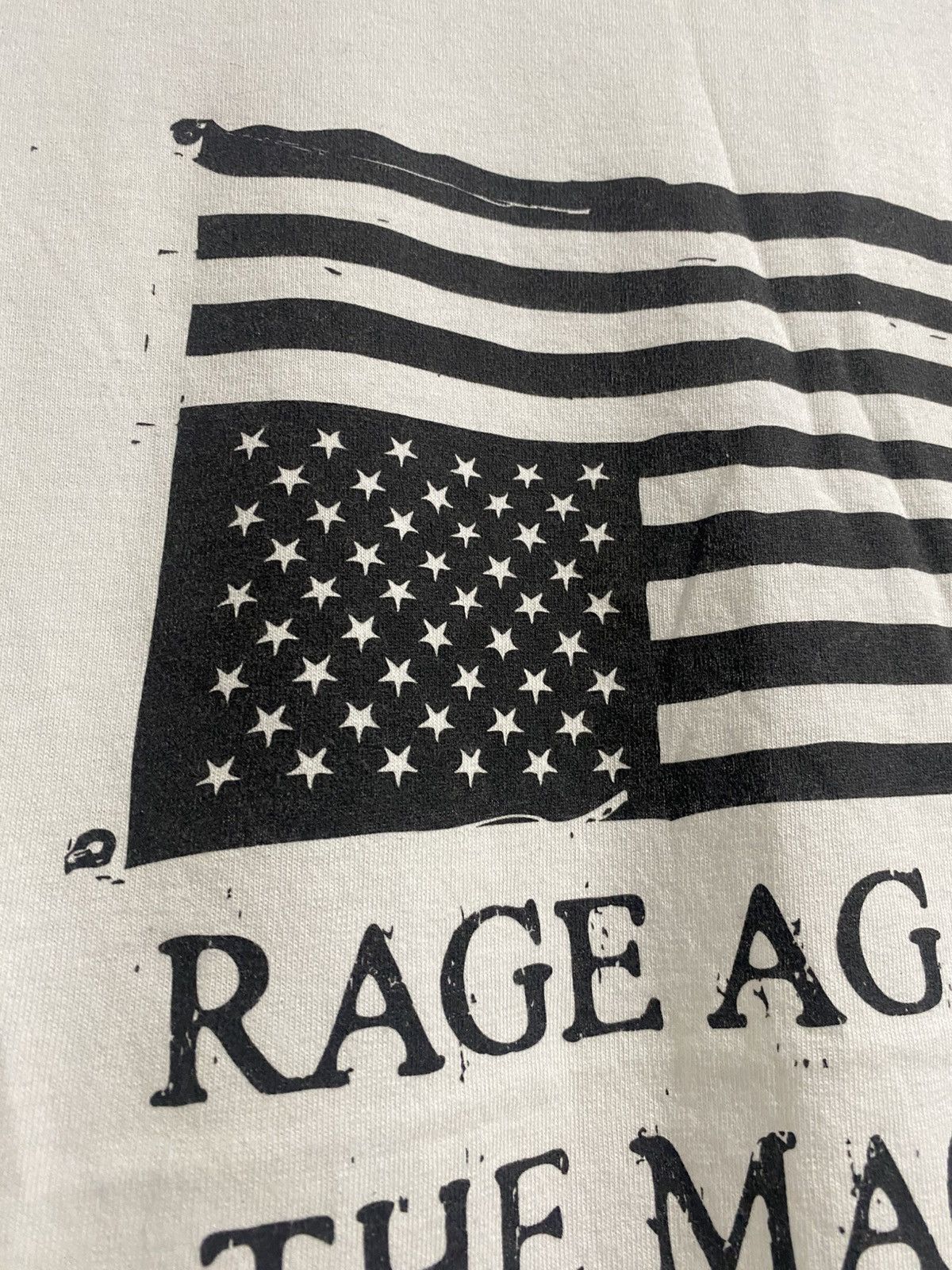 Band Tees × Vintage Rage Against The Machine Flag 2008 y2k t-shirt band tees Size US S / EU 44-46 / 1 - 9 Thumbnail