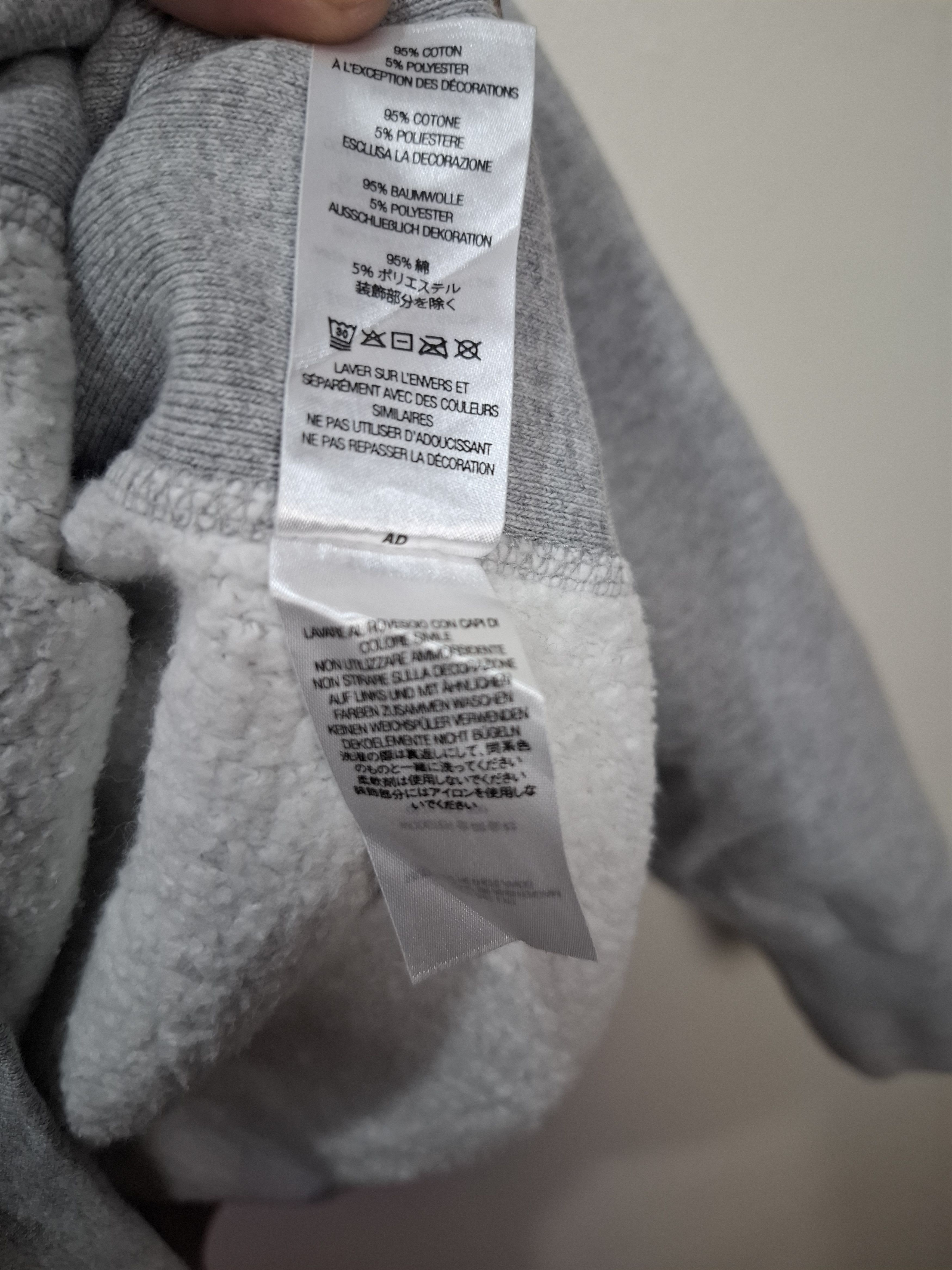Supreme Supreme arabic script Size US XL / EU 56 / 4 - 7 Thumbnail