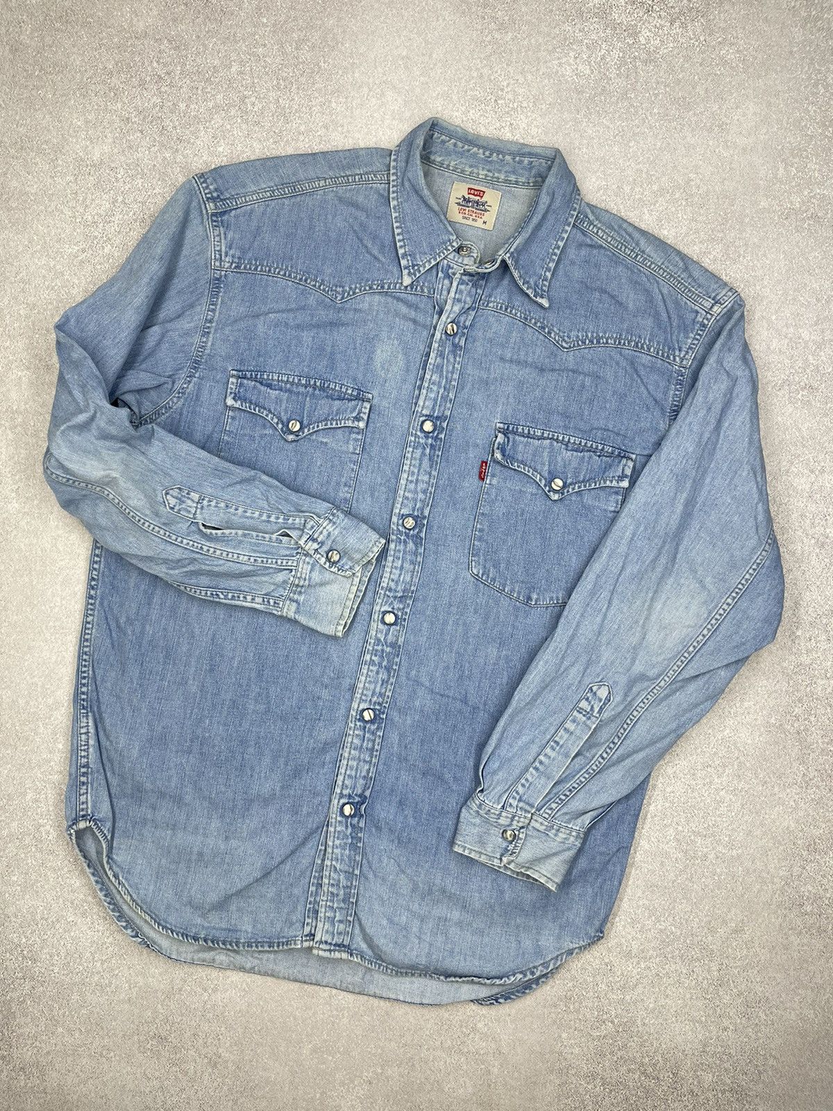 Levi's × Levi's Vintage Clothing × Vintage Vintage Levis Strauss Denim Shirt Blue Y2K Drill Size US M / EU 48-50 / 2 - 1 Thumbnail