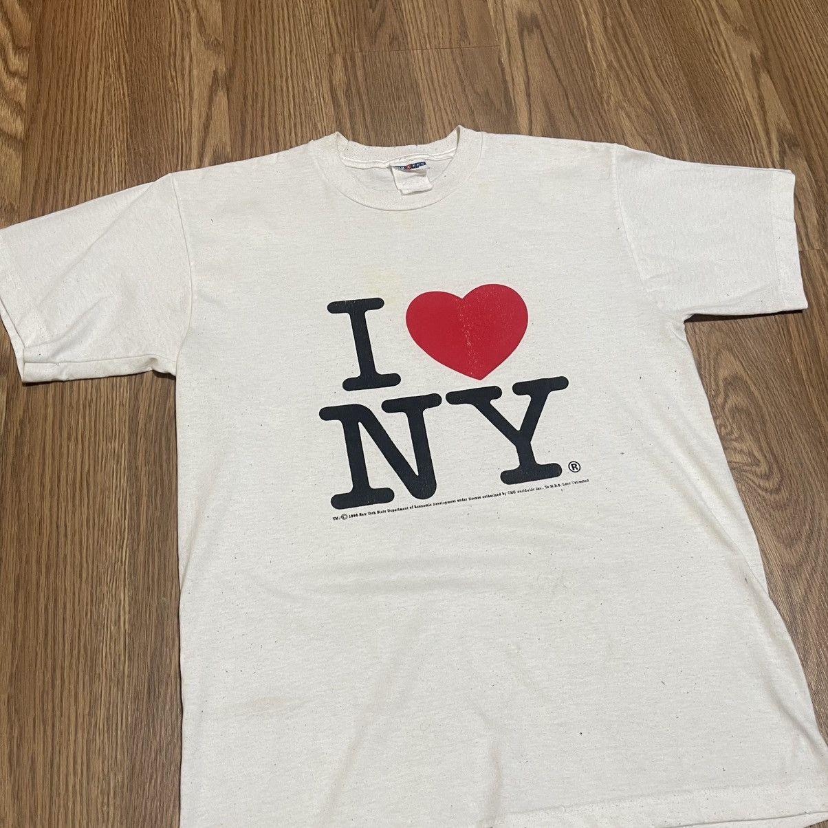 Vintage Vintage 1996 I ❤️ NY white tee Size US M / EU 48-50 / 2 - 1 Thumbnail