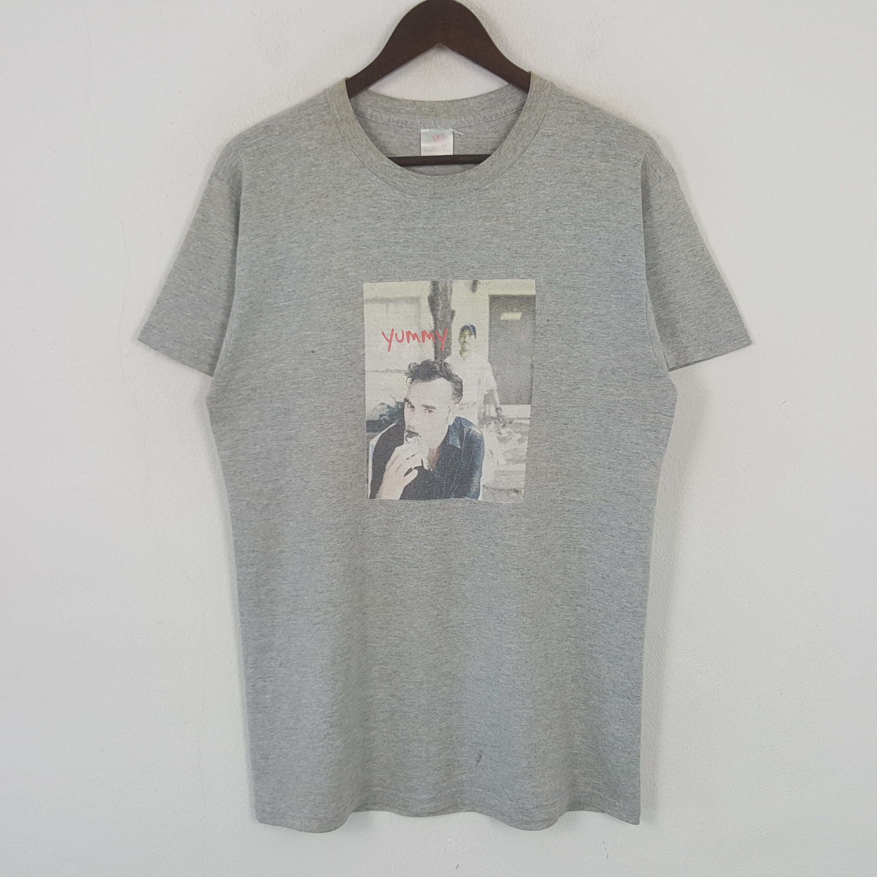 Band Tees Vintage Morrissey 2002 Yummy Concert Tour Tshirt Size US M / EU 48-50 / 2 - 1 Thumbnail