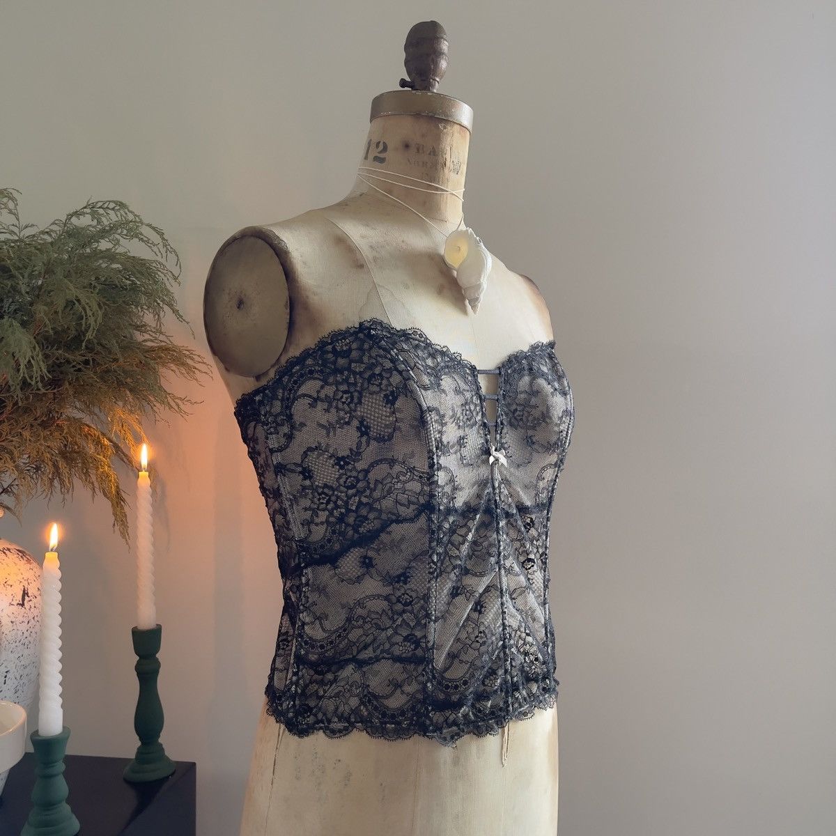 Victoria's Secret Victoria’s Secret Black Lace Corset Top (Large) Size L / US 10 / IT 46 - 8 Thumbnail