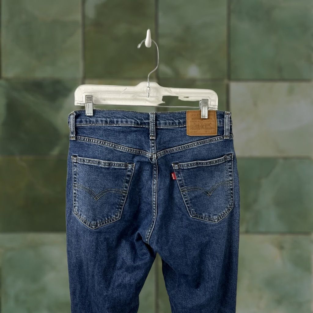 Levi's Levi's 541 Athletic Taper Jeans Mens 31x32 Medium Wash Blue Big E Zipper Jeans Shirt? Size US 31 - 1 Thumbnail