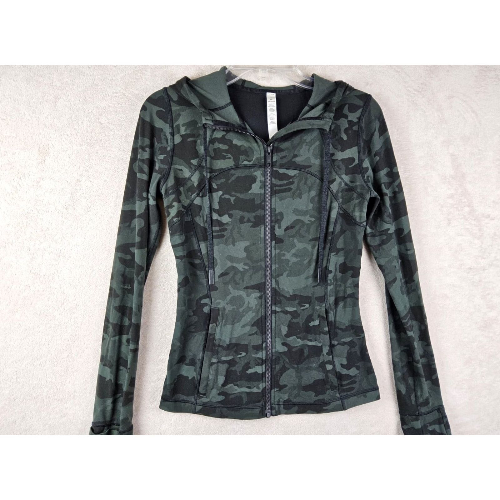 Lululemon Lululemon Define Jacket Full Zip Camouflage Black Size 6 Women Athletic Camouflage Pattern Activewear Define Black Women (6) Size M / US 6-8 / IT 42-44 - 4 Thumbnail