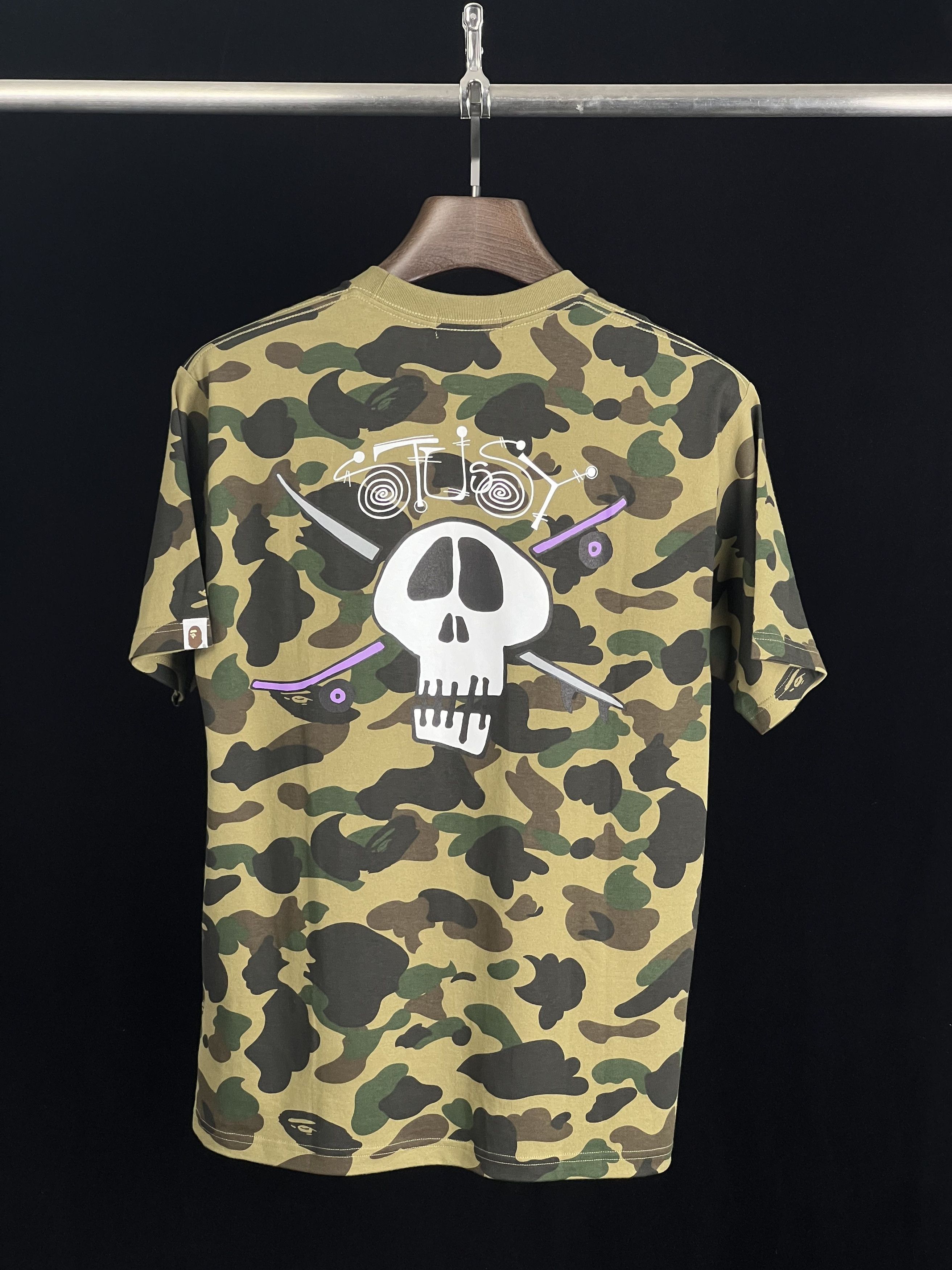 Bape × Stussy Brand New*30th Anniversary 1st Camo Skate Skull Logo T-Shirt Size US M / EU 48-50 / 2 - 11 Thumbnail
