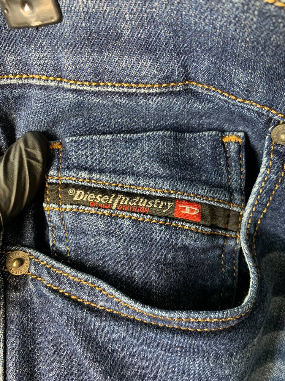 Diesel × Vintage Diesel Industry D-STRUKT Denim Jeans Pant Vintage size 32 Size 32" / US 10 / IT 46 - 14 Thumbnail