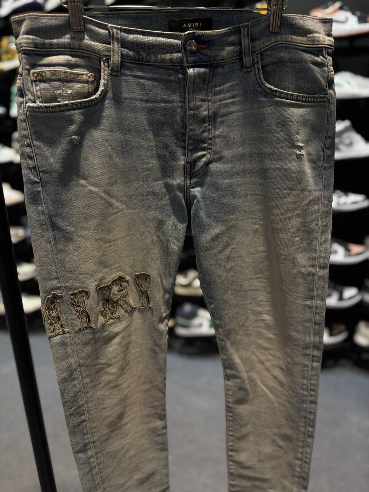 Amiri Size 33 - Amiri Blue Pants Leg Embroidery Jeans Size US 33 - 2 Thumbnail