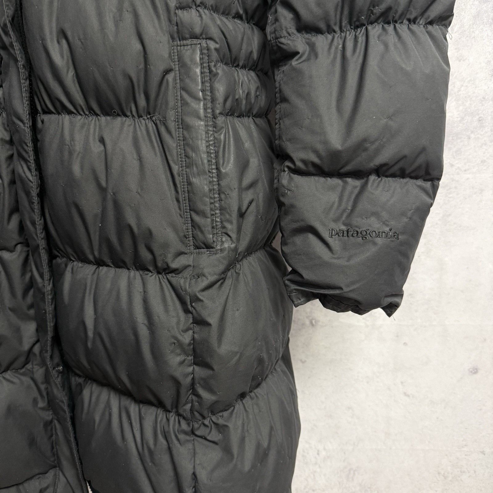 Patagonia Patagonia Down With It Parka Womens Large Black 600 Fill Size L / US 10 / IT 46 - 4 Thumbnail