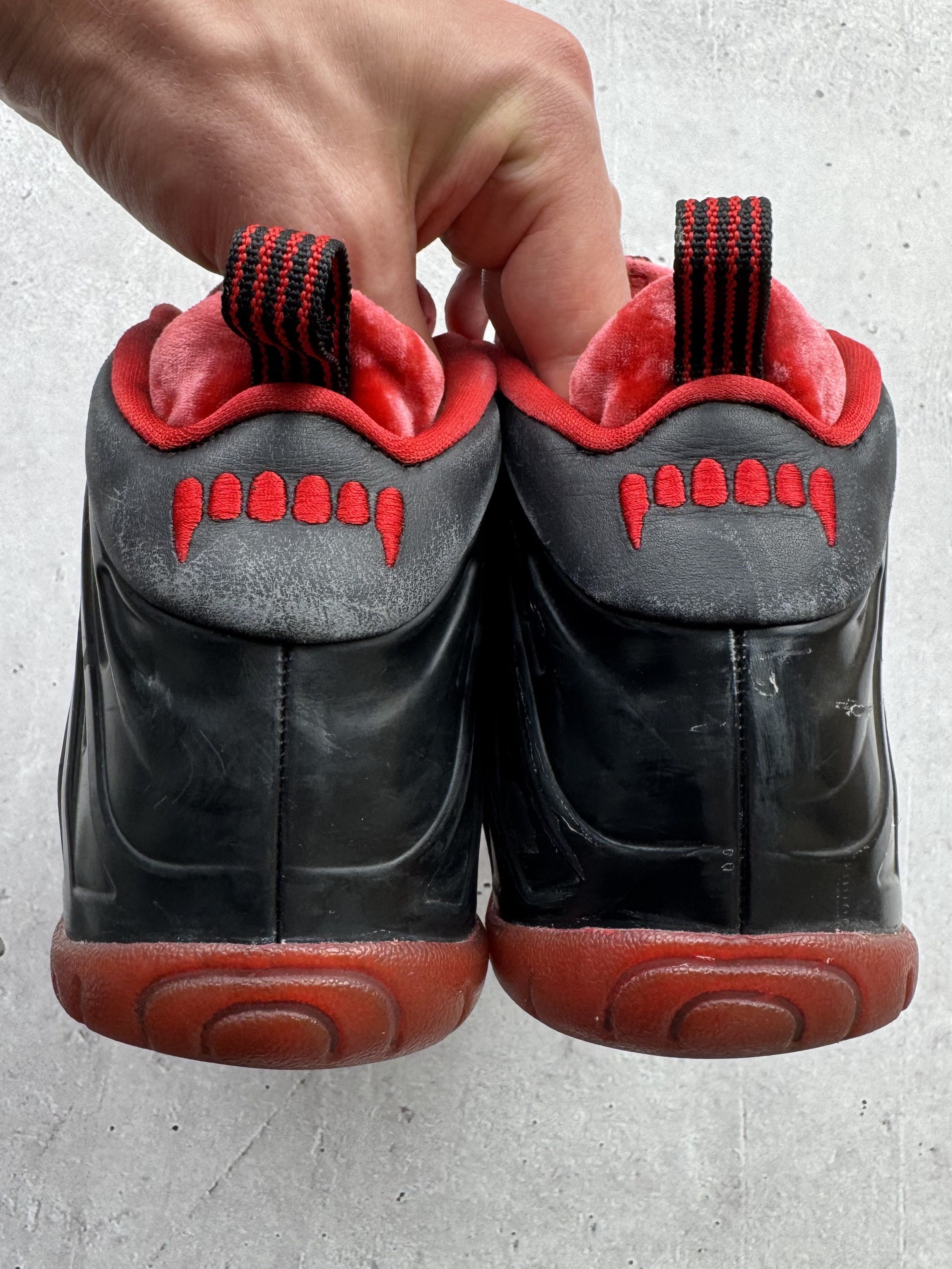 Nike Nike Foamposite One "Dracula" Size US 6.5 / EU 39-40 - 6 Thumbnail