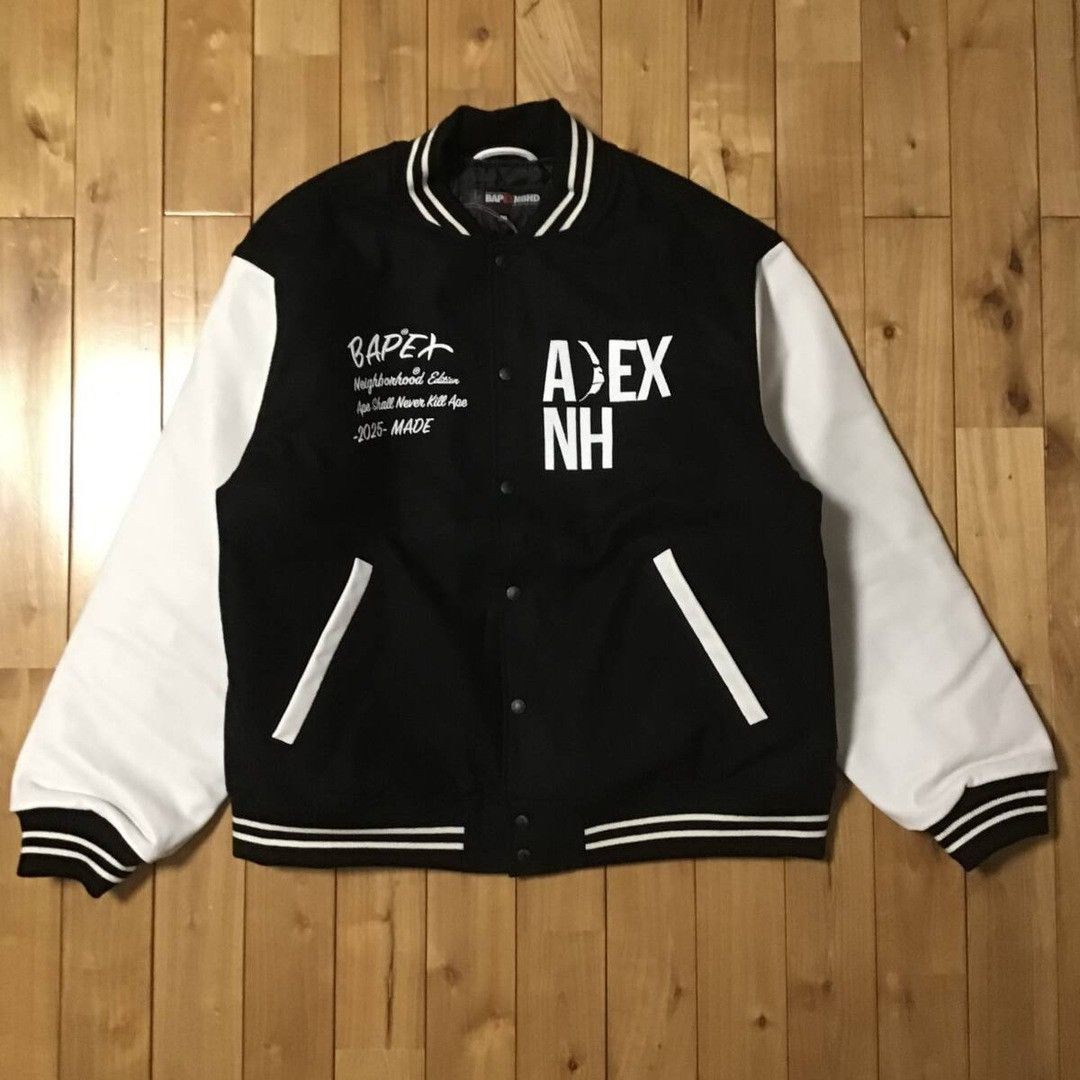 Bape × Neighborhood 🔥2XL🔥 NEIGHBORHOOD × BAPE leather sleeve varsity jacket APE Size US XXL / EU 58 / 5 - 2 Thumbnail