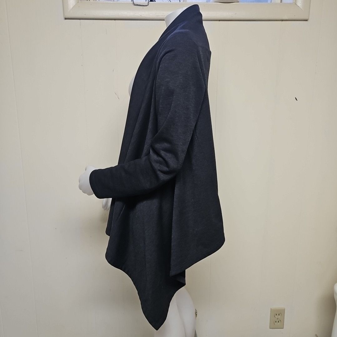 Arc'teryx Arc’teryx Nyara Wrap Cape Jacket Womens Size Medium Gray Ope Size M / US 6-8 / IT 42-44 - 3 Thumbnail