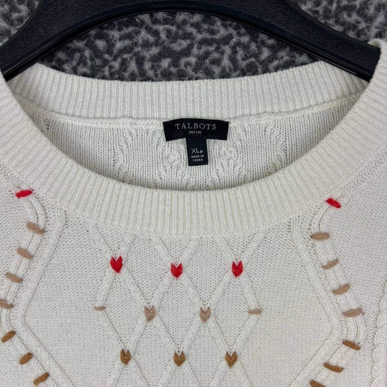 Talbots Talbots PXL Sweater Cable Knit Heart Embroidered Crew Neck Size XL / US 12-14 / IT 48-50 - 5 Thumbnail