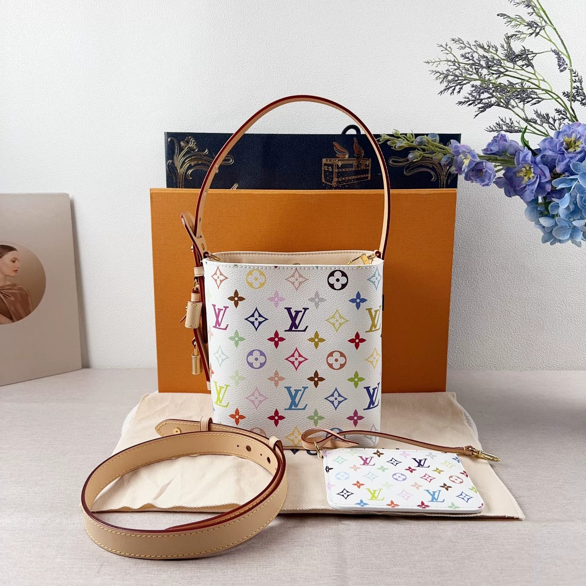 Louis Vuitton Pre-loved Bag Brand new condition Size ONE SIZE - 1 Thumbnail