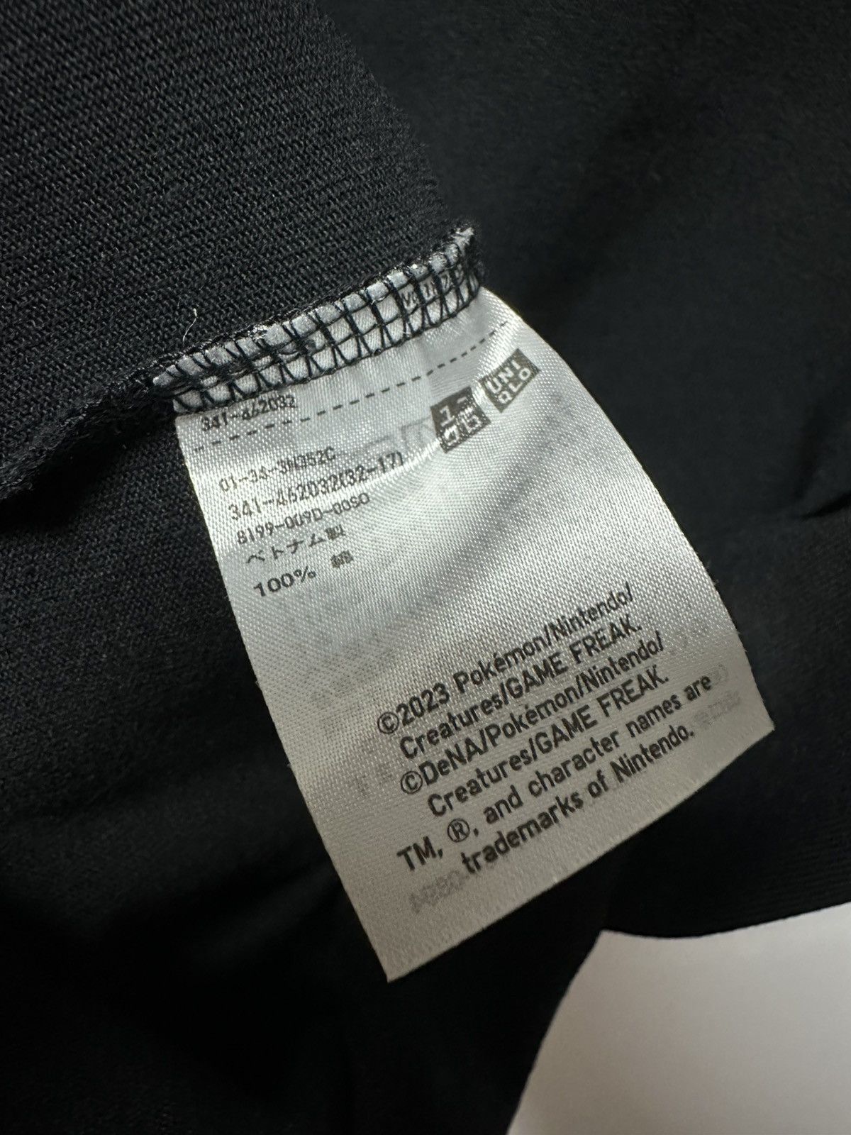Uniqlo Uniqlo x Pokemon Maters EX Japan Brand Anime t-shirts Size US L / EU 52-54 / 3 - 8 Thumbnail