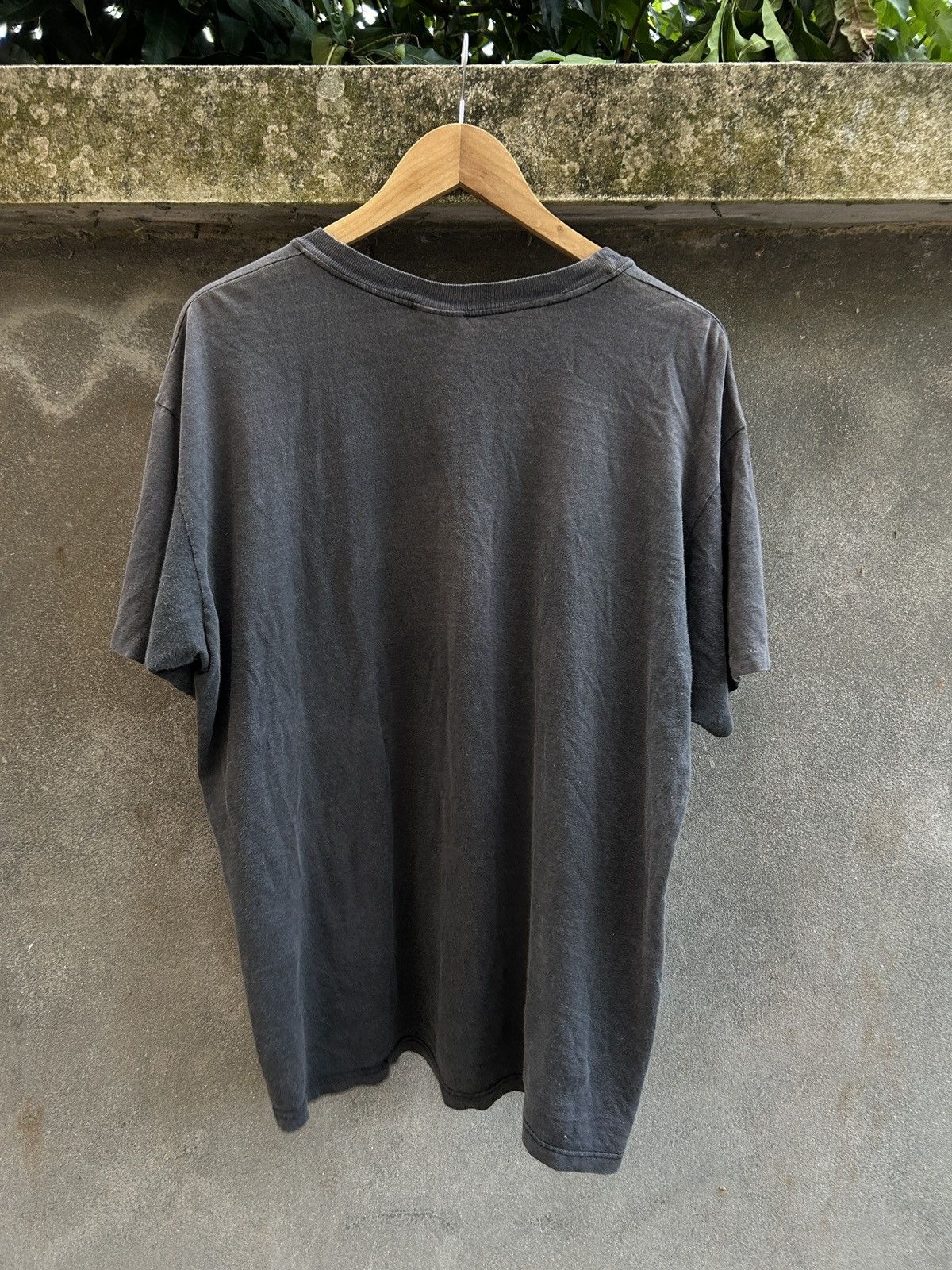 Band Tees × Other × Vintage Vintage T-shirt Thrashed Sun Faded Size US M / EU 48-50 / 2 - 2 Thumbnail
