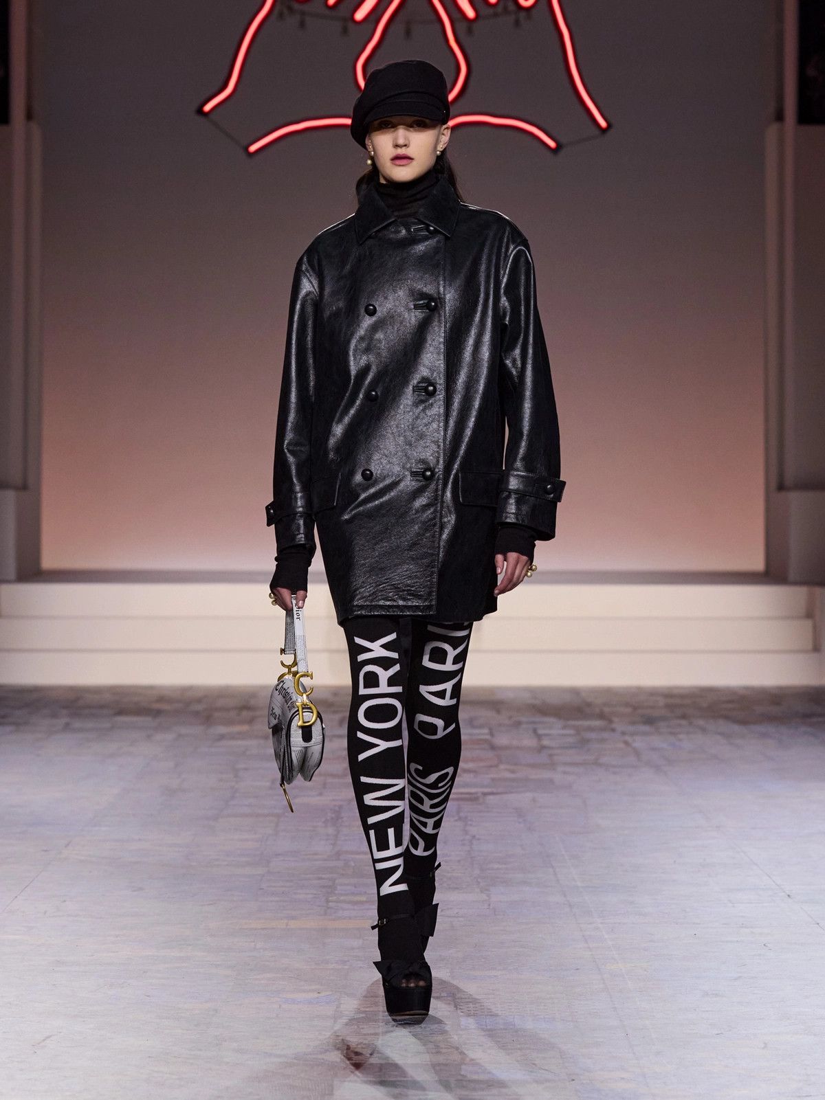 Dior o1bcso1str0226 Size:OS/Opaque Tights in Black/White Size 26" / US 2 / IT 38 - 4 Thumbnail