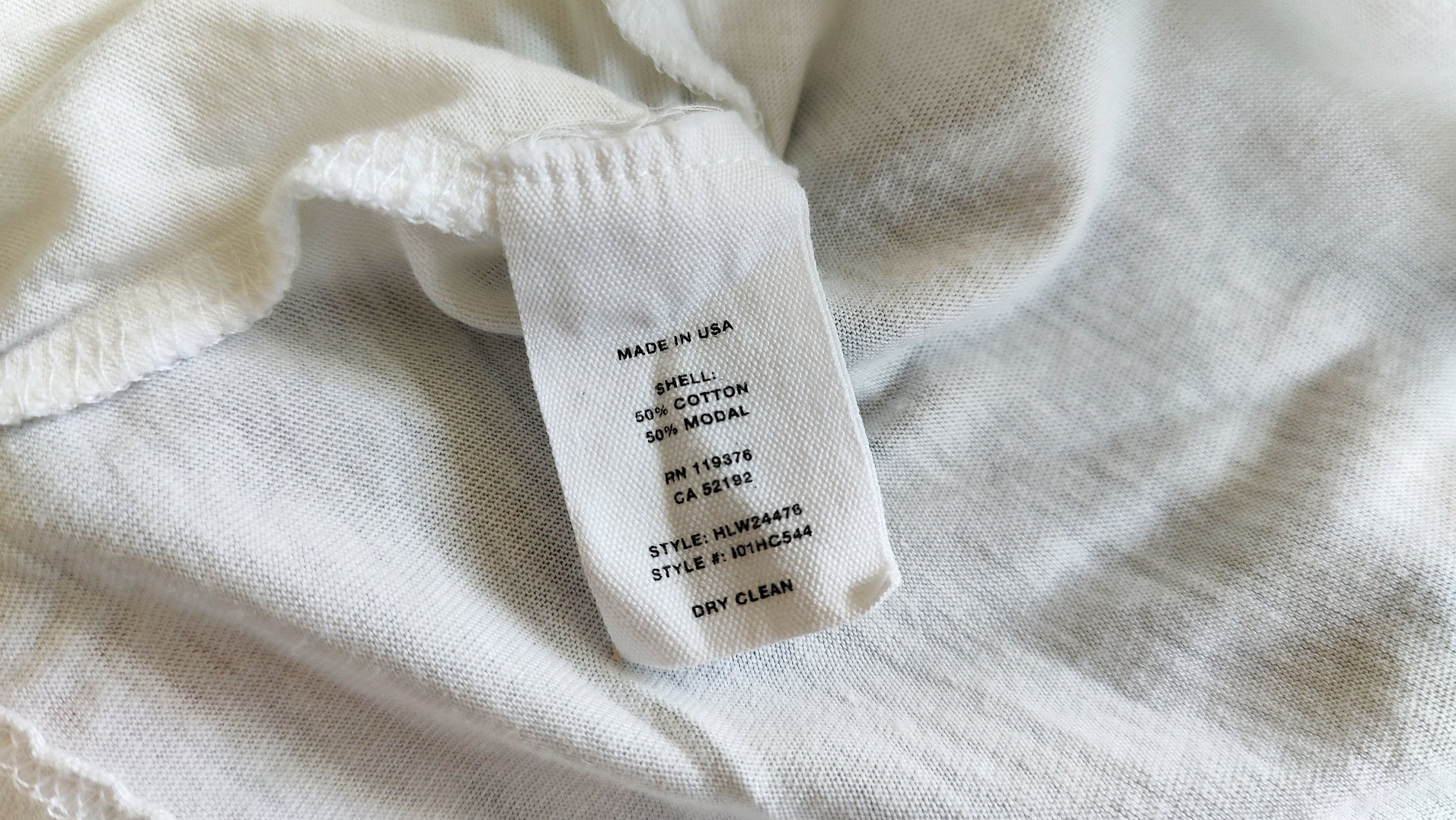 Helmut Lang Helmut Lang Archive Asymetric Black Logo Tshirt Size US M / EU 48-50 / 2 - 6 Thumbnail