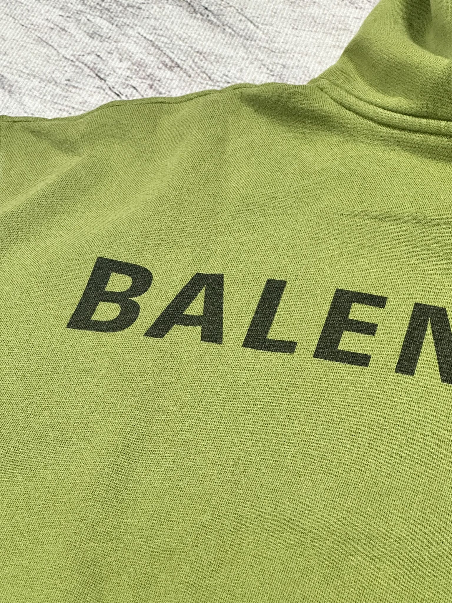 Balenciaga Balenciaga Sweatshirt Back Logo Print Army Green Hoodie Size US M / EU 48-50 / 2 - 4 Thumbnail