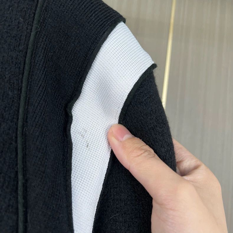 Givenchy Givenchy Embroidered Letter Wool Baseball Jacket 2506-Nexta Size US XS / EU 42 / 0 - 5 Thumbnail
