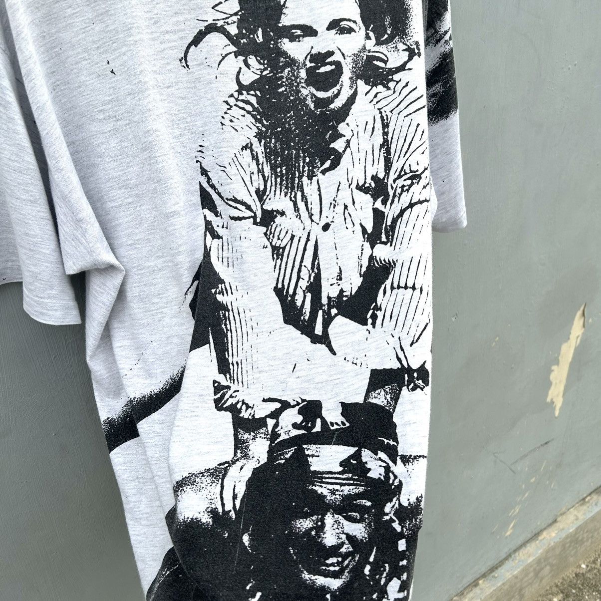 Vintage Vintage 90s Tshirt Marilyn Monroe AOP Builtup Size US L / EU 52-54 / 3 - 7 Thumbnail
