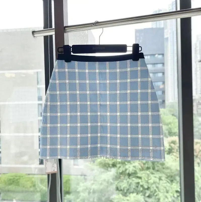Miu Miu Miu Miu Blue Checkered Midi Skirt . Size 28" / US 6 / IT 42 - 1 Thumbnail