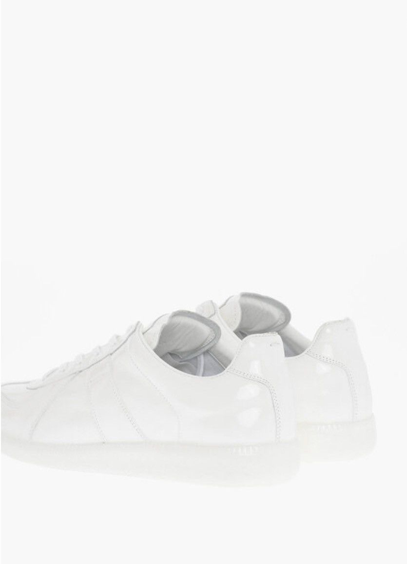 Maison Margiela Maison Margiela Replica Patent Leather Sneakers in White Size US 7 / EU 40 - 2 Thumbnail