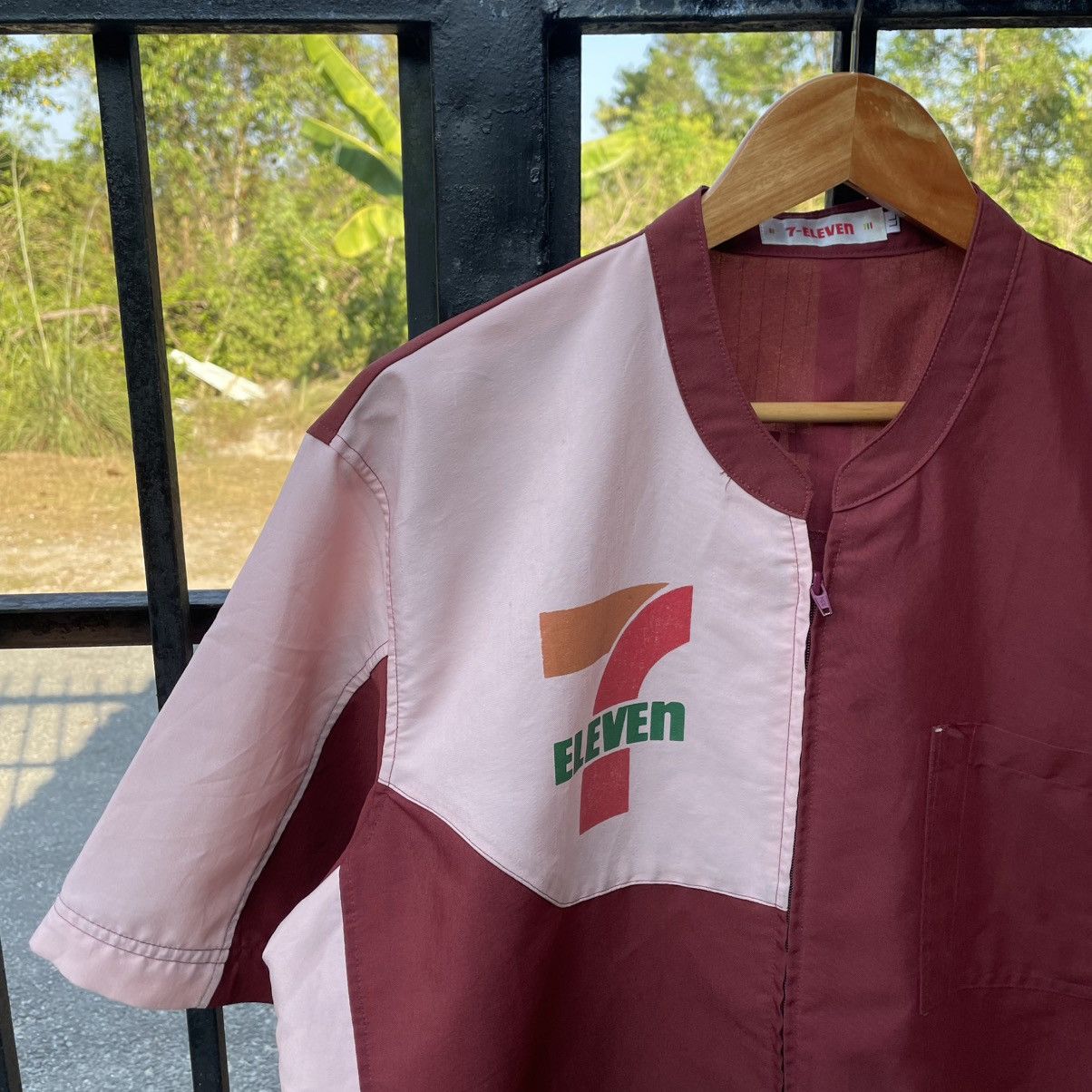Japanese Brand 🔥Seven Eleven Big Logo Full Zipper Uniform Work Shirts Size US M / EU 48-50 / 2 - 6 Thumbnail