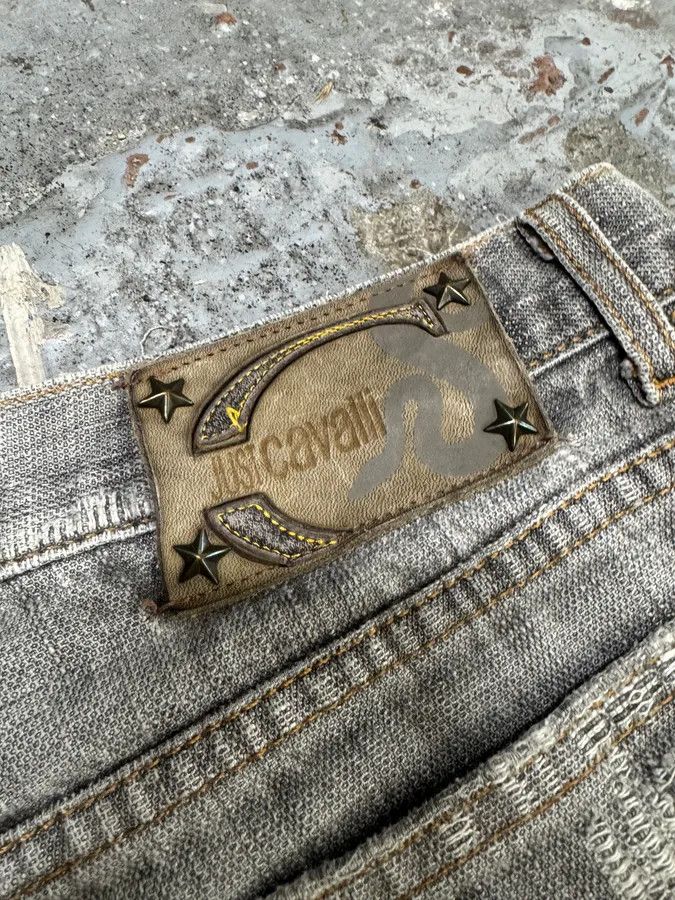 Roberto Cavalli × Vintage 2000s Cavalli Destroyed Grey Denim Jeans Size US 32 / EU 48 - 8 Thumbnail