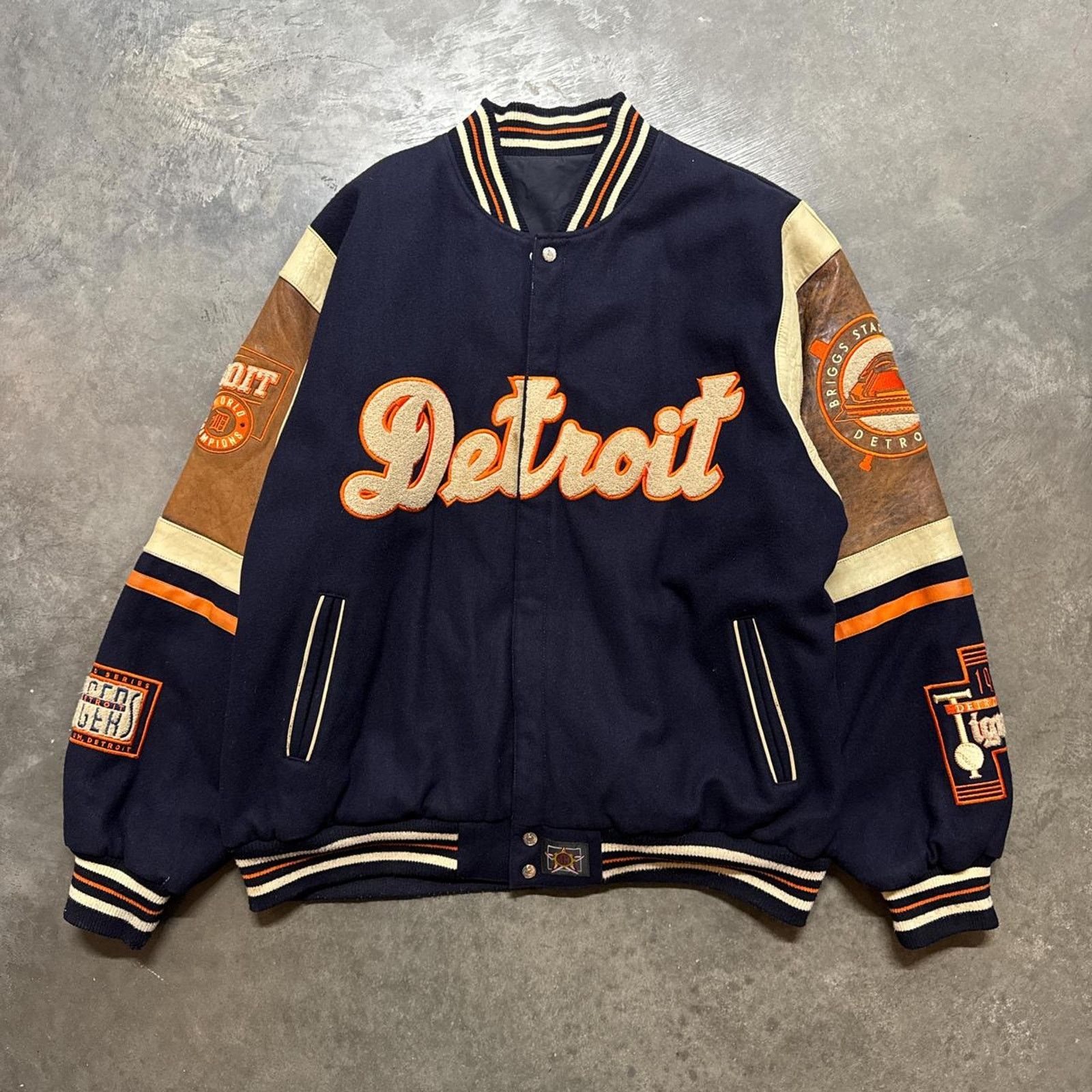 JH Design × Vintage Vintage JH Design Detroit Tigers MLB Wool Leather Jacket Size US XXL / EU 58 / 5 - 3 Thumbnail