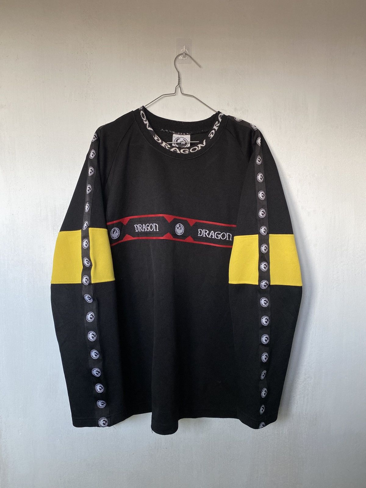 Vintage Vintage Dragon Skateboard Big Logo Jersey Size US L / EU 52-54 / 3 - 1 Thumbnail