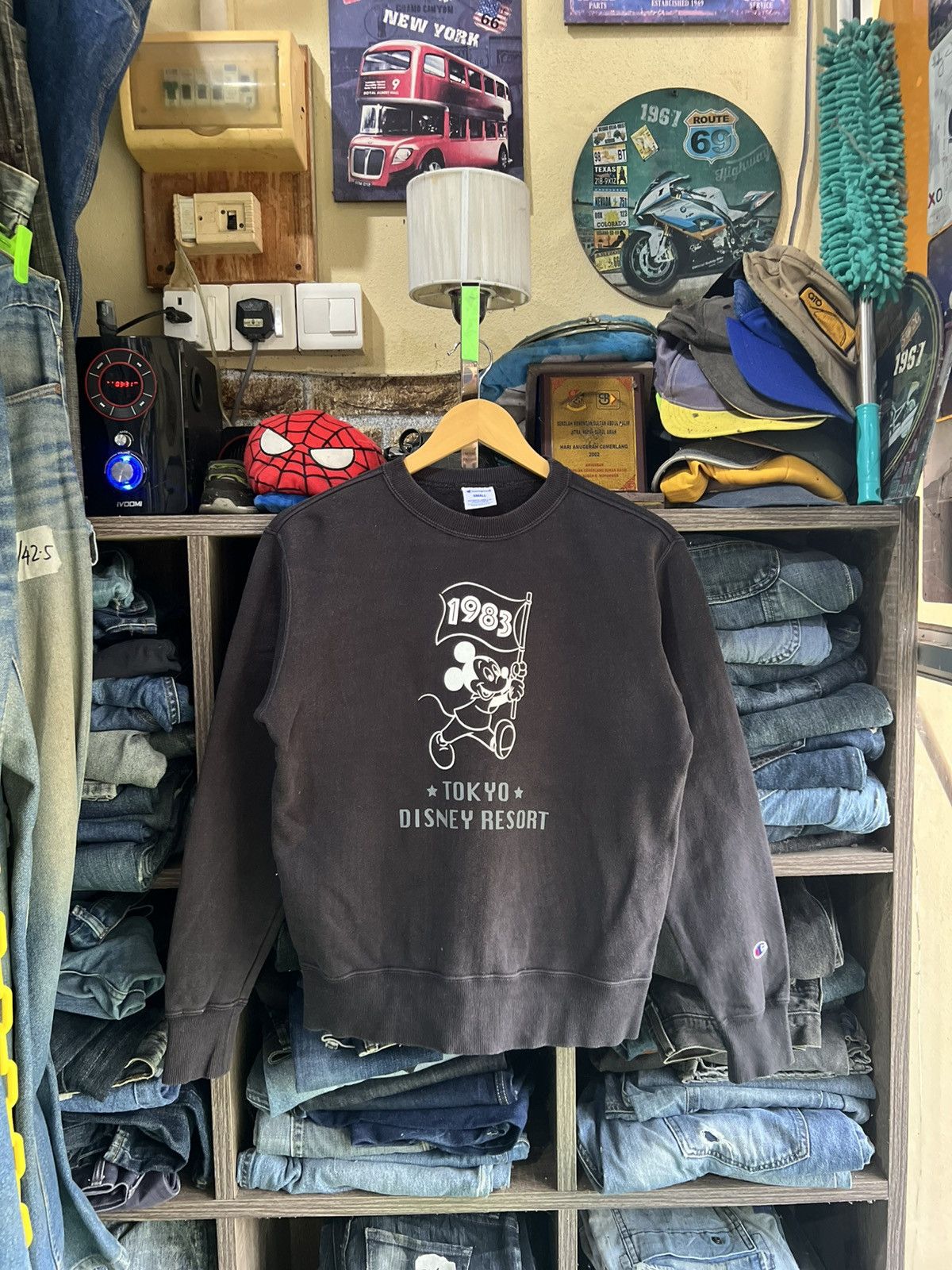 🔥Rare Champion X Mickey Mouse Crewneck Sweatshirt
