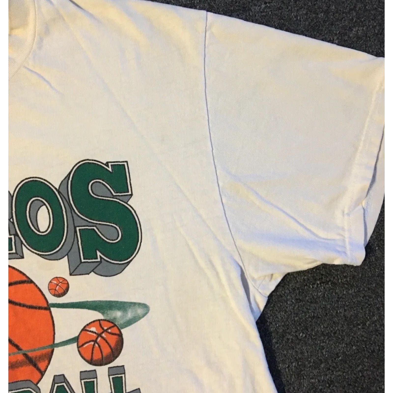 Thrasher VINTAGE Burros Basketball Faded Distressed Shirt L Beige 90s Grunge Thrashed Mens T-Shirt Kansas City? Size US L / EU 52-54 / 3 - 7 Thumbnail