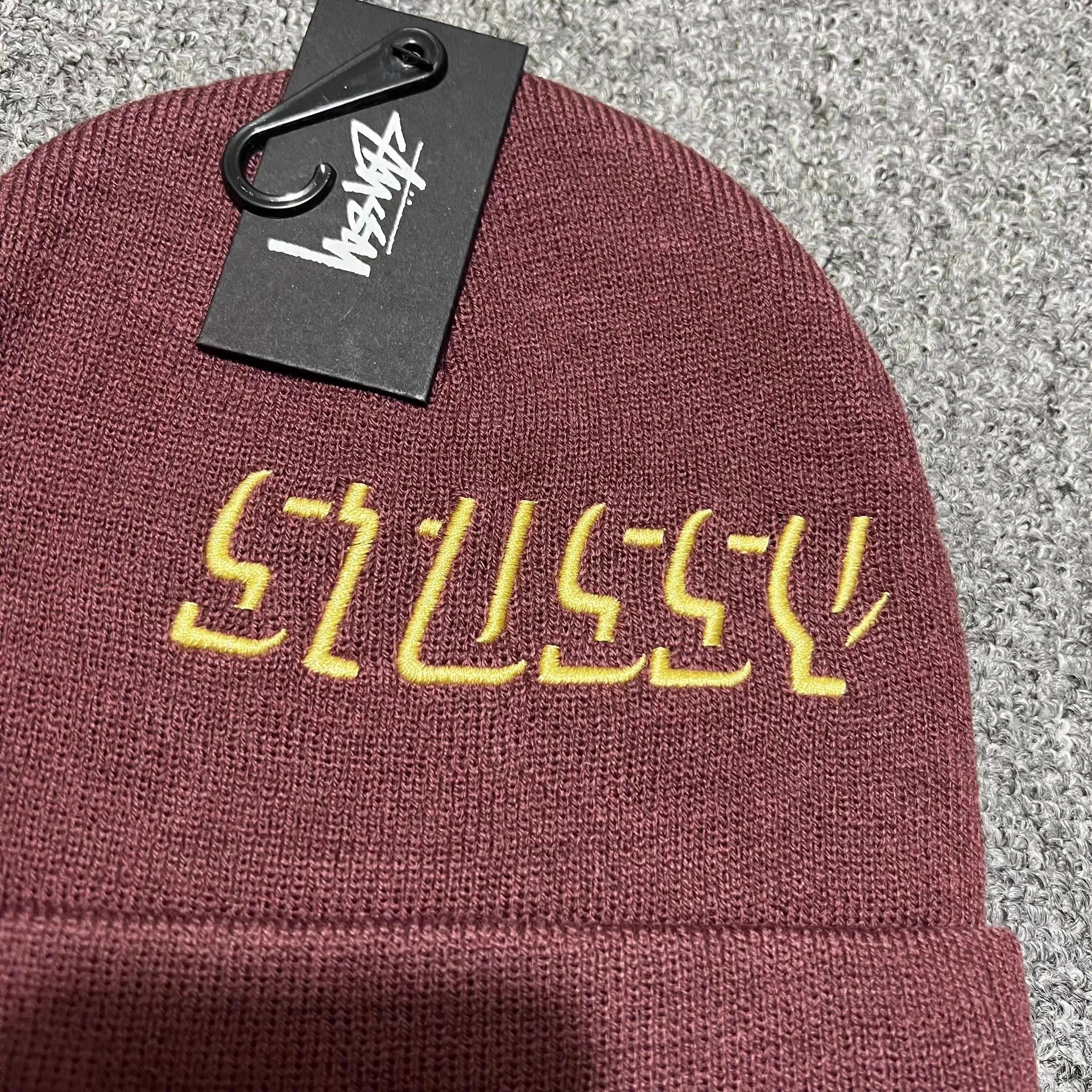 Stussy Stussy three-dimensional embroidered logo knit beanie Q7 Size ONE SIZE - 7 Thumbnail