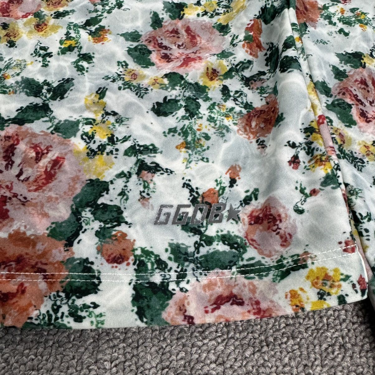 Golden Goose Golden Goose - GGDB - Ruffle Neck Floral Long Sleeve Size XS / US 0-2 / IT 36-38 - 7 Thumbnail