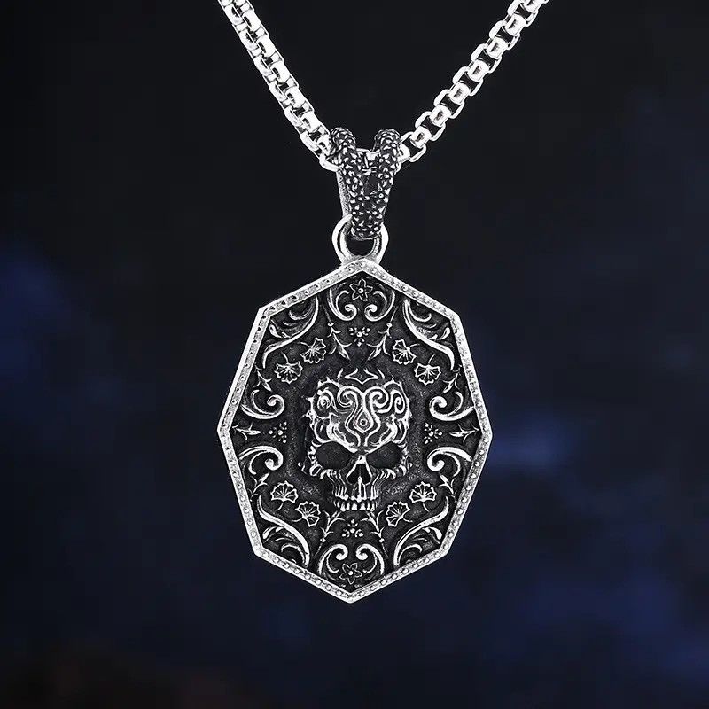 Jewelry Skull With Pattern Pendant Necklace Size ONE SIZE - 1 Thumbnail