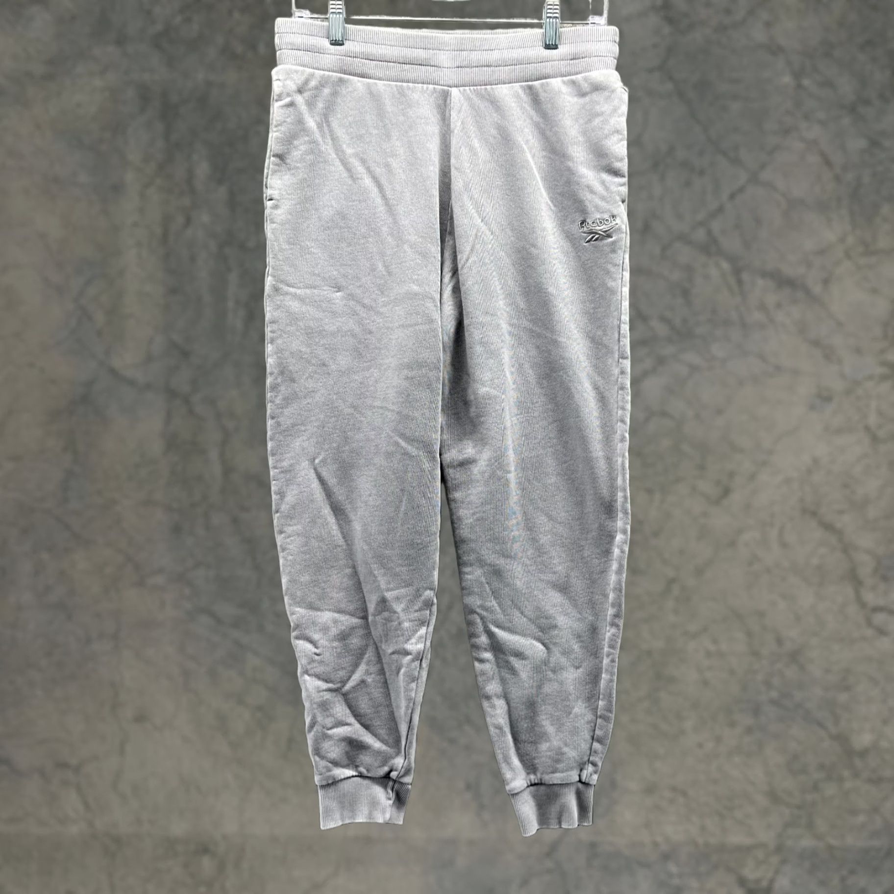Reebok Reebok Sweatpants Men Small Adult Gray Pants Fleece Training Cotton Pocketed Regular Inseam 26 in Size US 29 - 1 Thumbnail