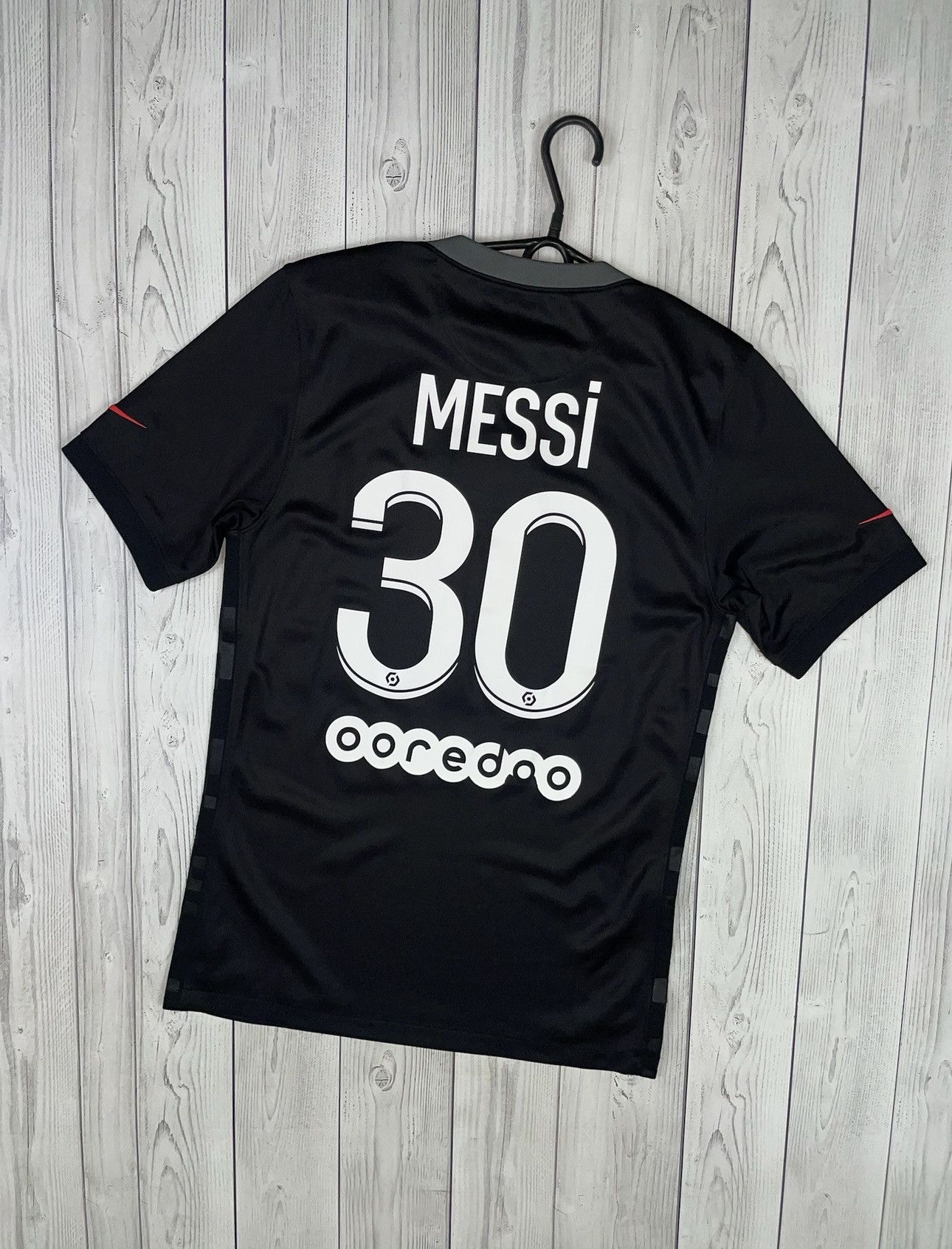 Nike Nike x paris PSG soccer jersey 30 Messi rare black size S Size US S / EU 44-46 / 1 - 1 Thumbnail