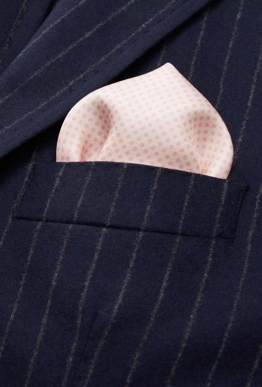 Tom Ford TOM FORD Mulberry Silk Pocket Square Size ONE SIZE - 2 Thumbnail