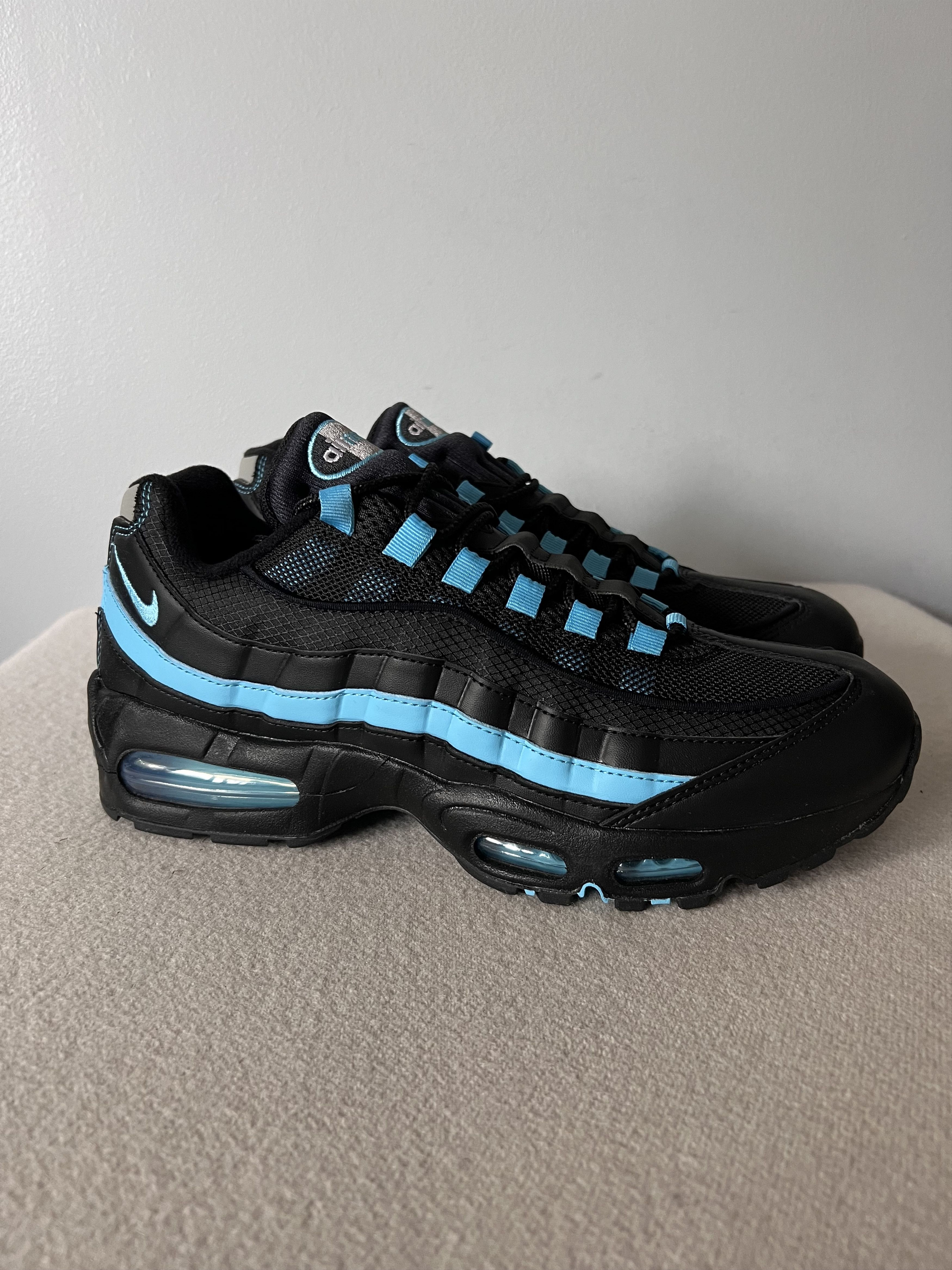 Nike Air Max 95 OG Big Bubble in Black Baltic Blue