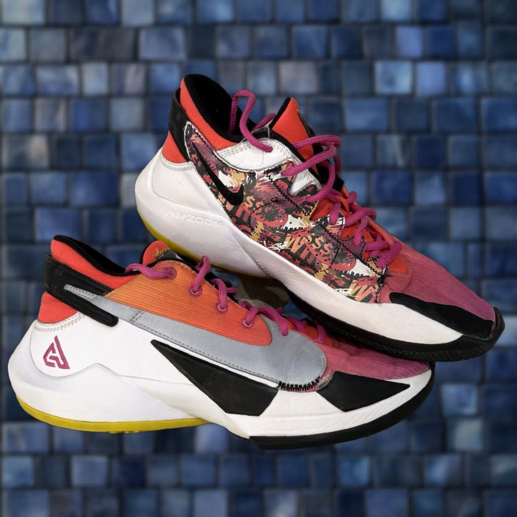 Nike Nike Zoom Freak 2 NRG Gradient Fade Sneakers Mens Size 10 Size US 9 / EU 42 - 1 Thumbnail