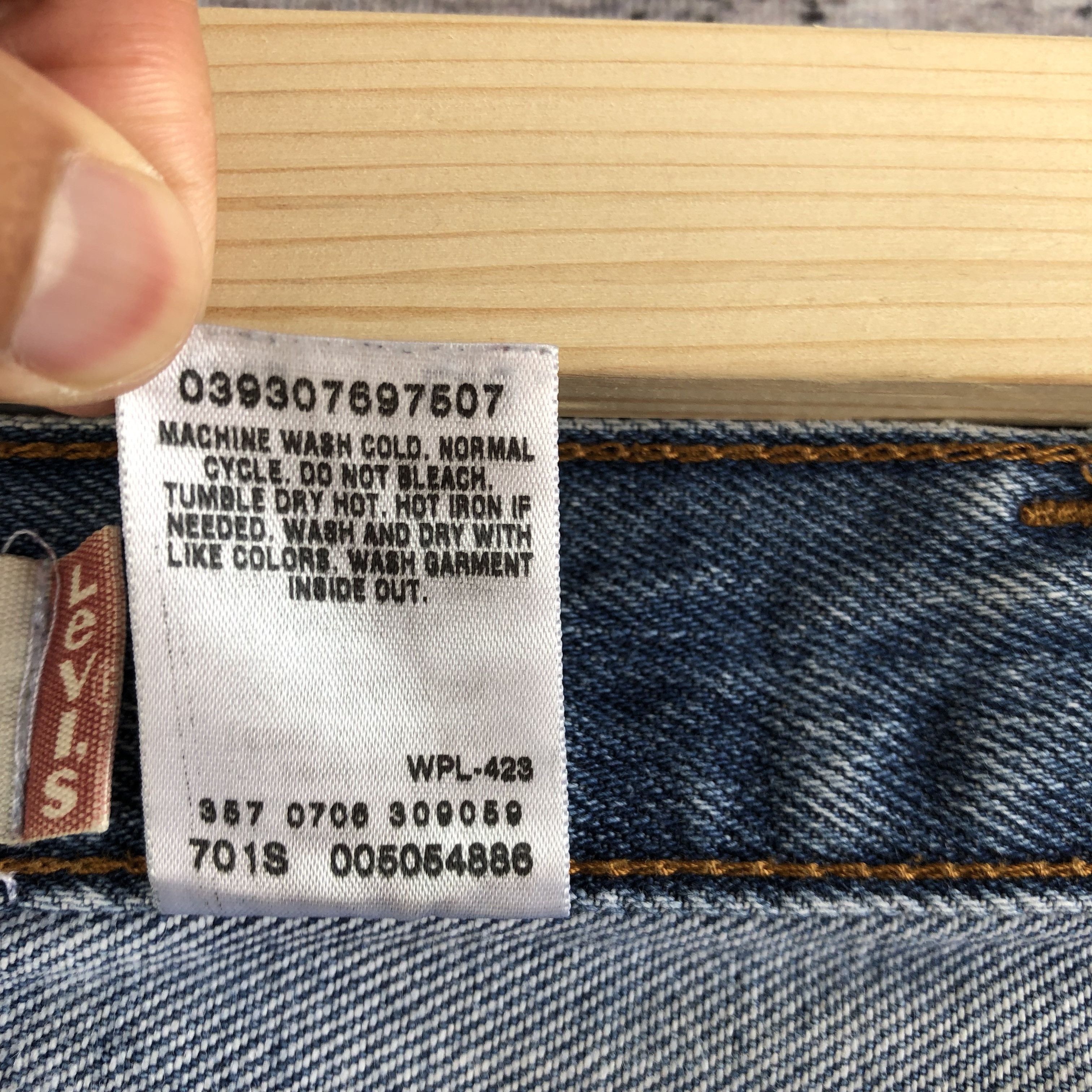Levi's Vintage Levi's Light Wash Jeans Levis Faded Wash Denim Size US 38 / EU 54 - 10 Thumbnail