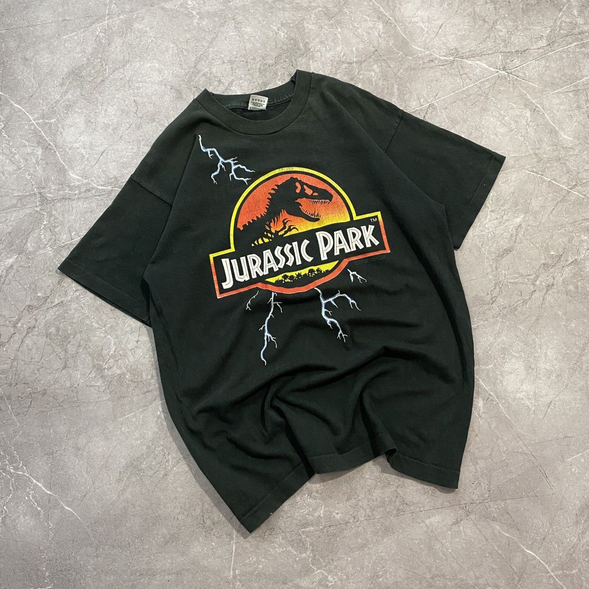 Other VINTAGE JURASSIC PARK TEE BIG LOGO SINGLE 1992 Size US L / EU 52-54 / 3 - 1 Thumbnail