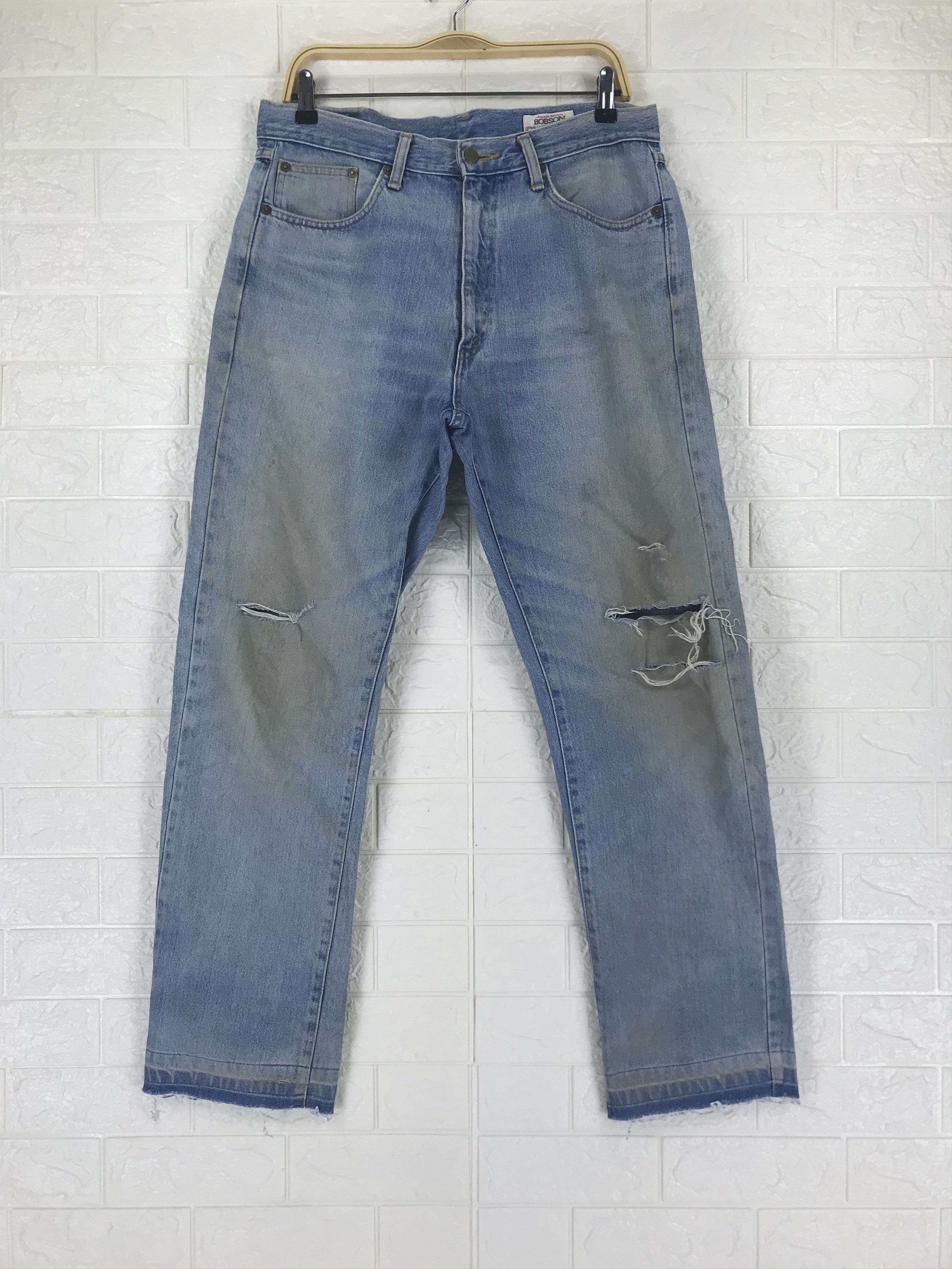 Vintage Vintage Bobson Light Wash Distressed Jeans Size US 34 / EU 50 - 1 Thumbnail