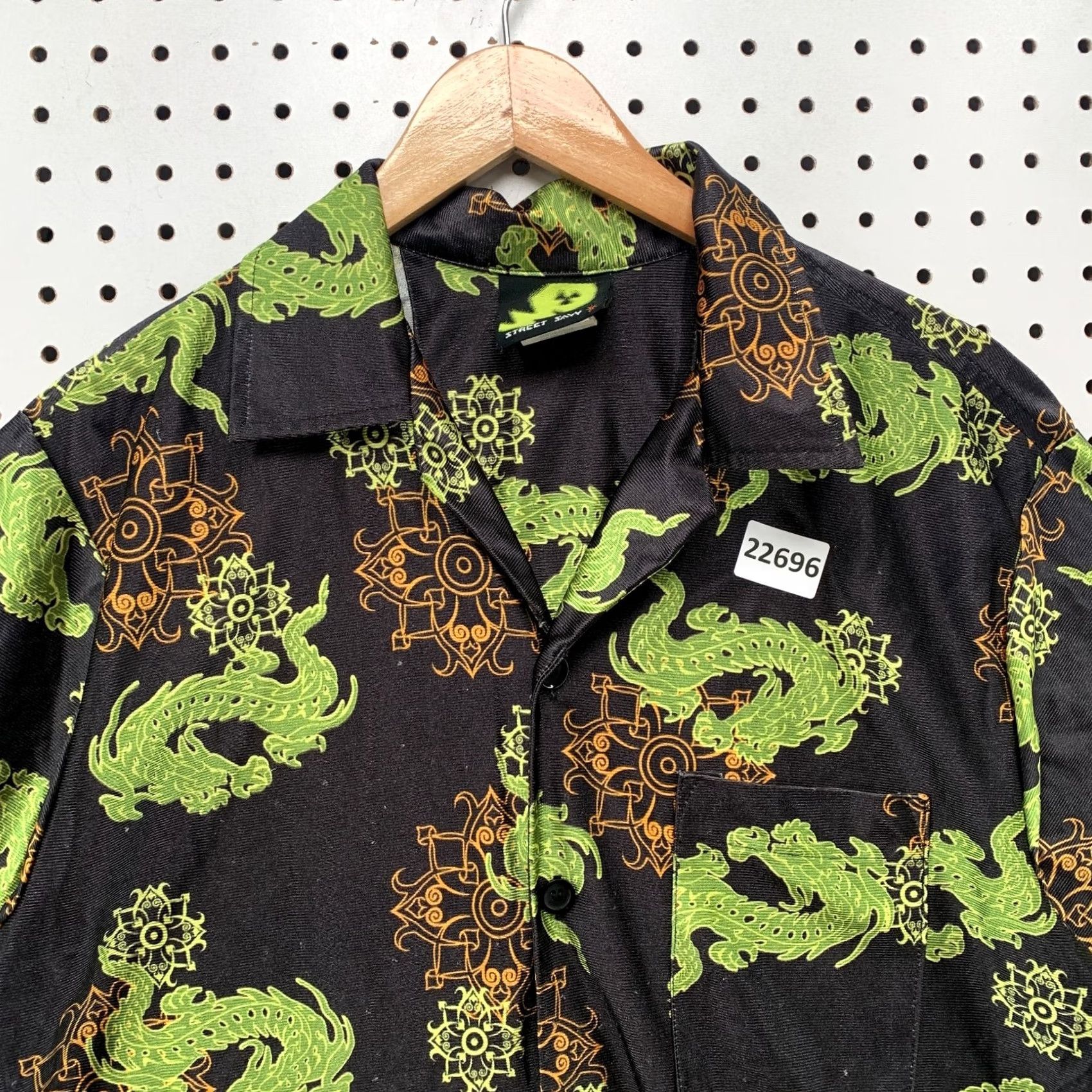 Vintage VINTAGE Street Savy Button Shirt Black Green AOP Dragon Mens Medium 22.5x28 Size US M / EU 48-50 / 2 - 2 Thumbnail