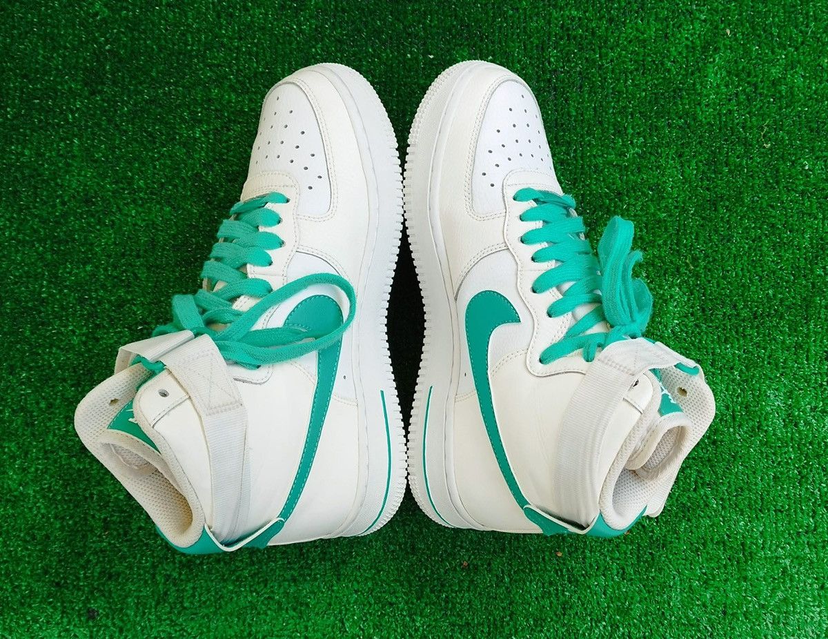 Nike Limited Unique Nike Air Force 1 Hilgh 'Sample' Size US 6 / EU 39 - 4 Thumbnail