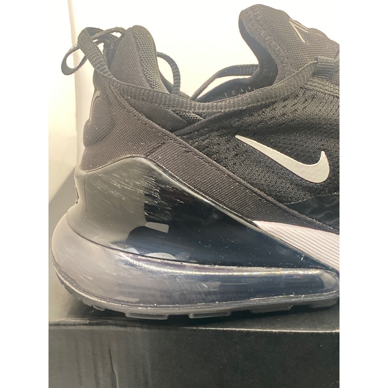 Nike Nike Air Max 270 Black/Anthracite/white/Red, Size 9.5 wmns Size US 9.5 / IT 39.5 - 9 Thumbnail