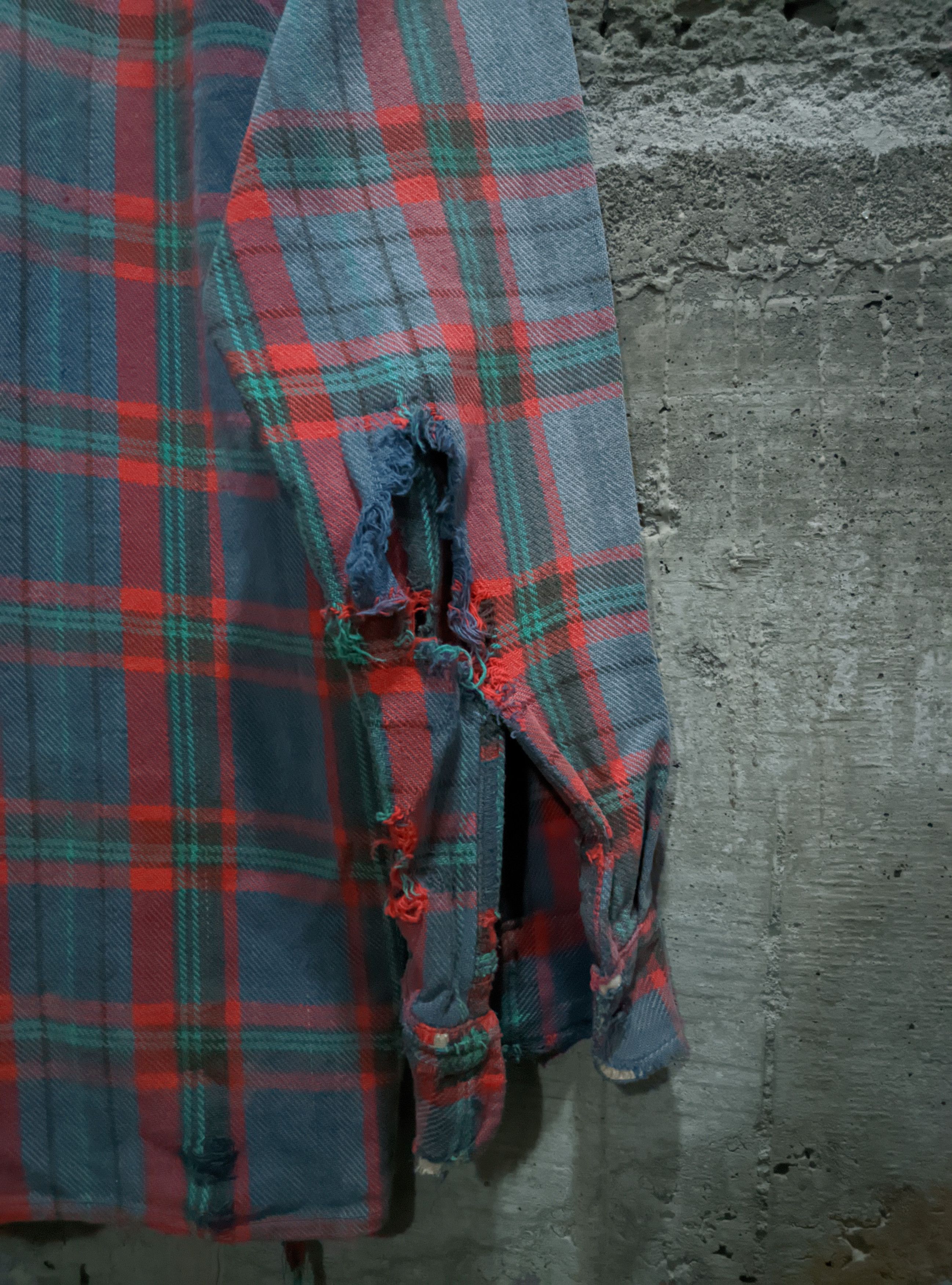 Vintage Vintage 70s thrashed flannel distressed sun faded erd Size US M / EU 48-50 / 2 - 9 Thumbnail