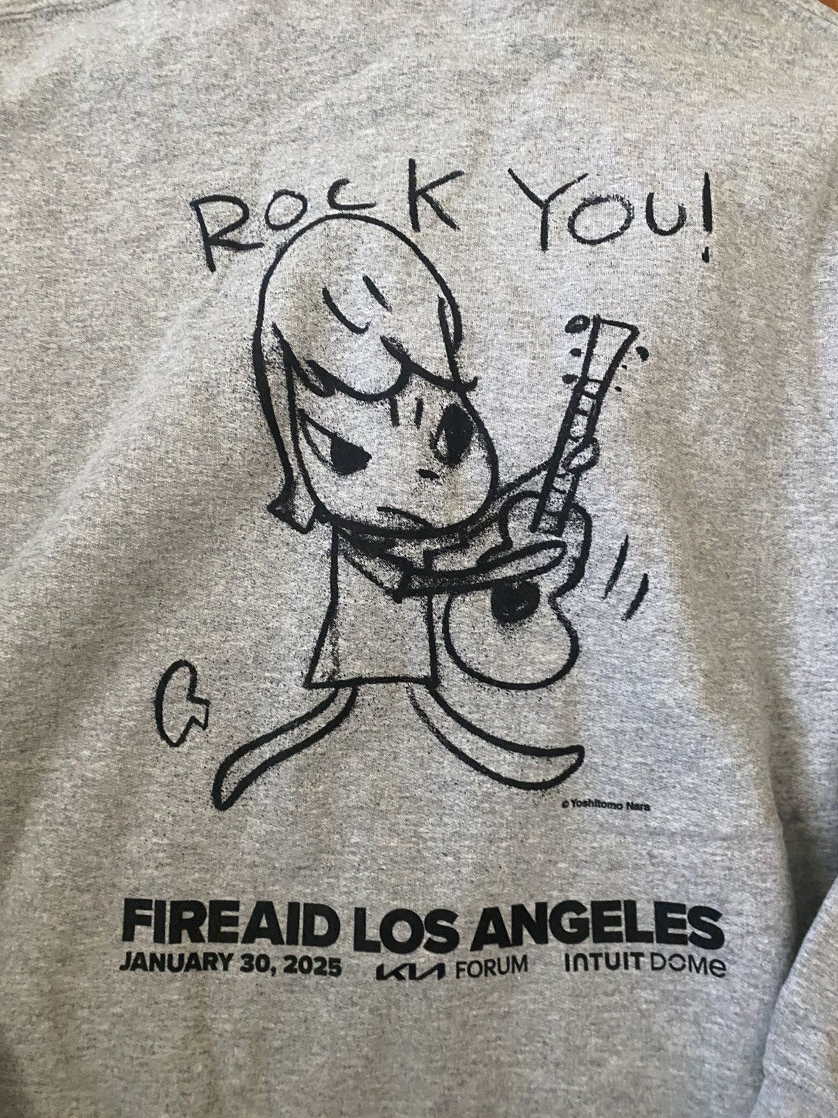 Other Yoshitomo Nara LA Fire Aid Tee Size US XL / EU 56 / 4 - 1 Thumbnail